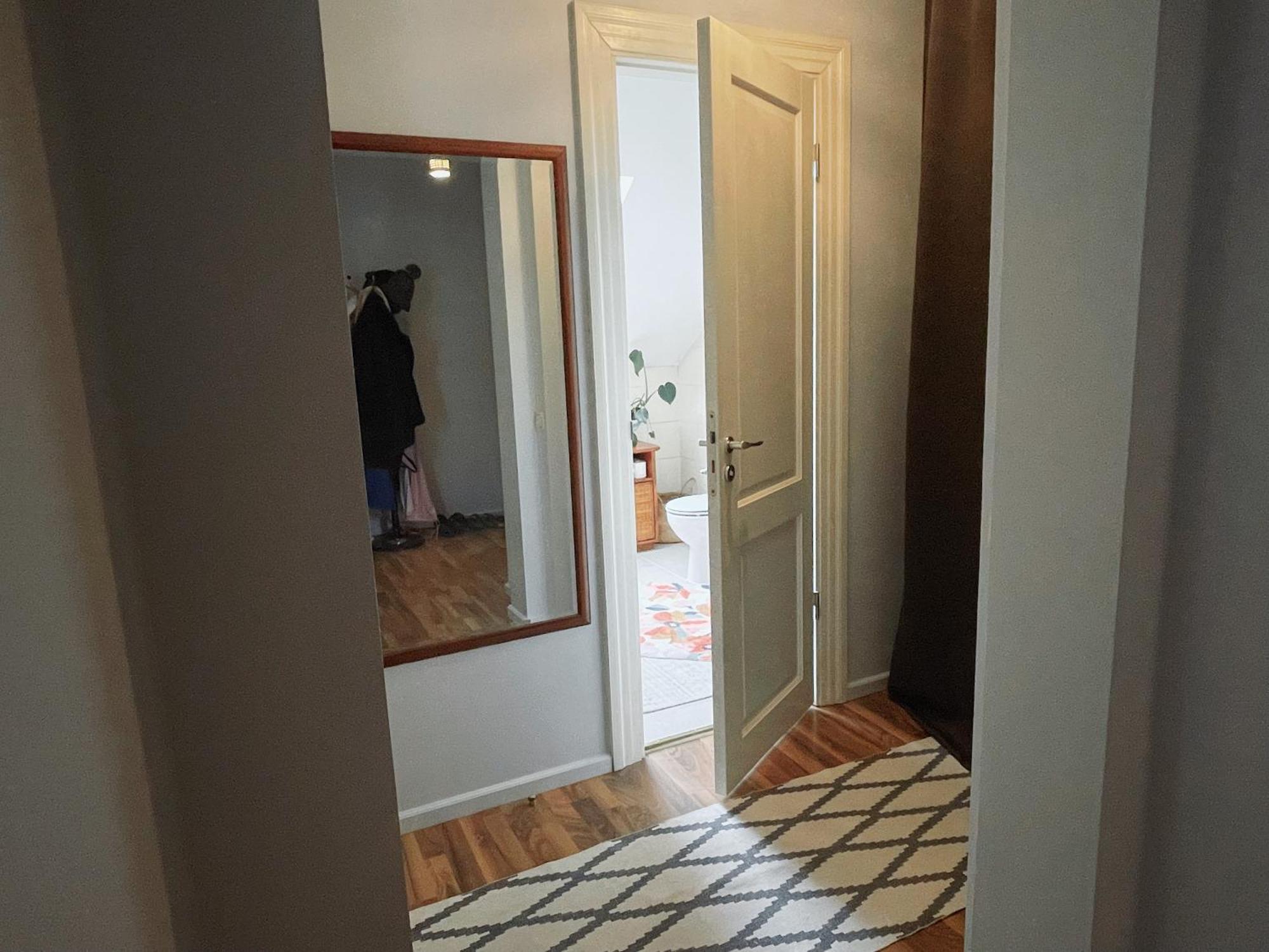 Spacious With Balcony Apartment