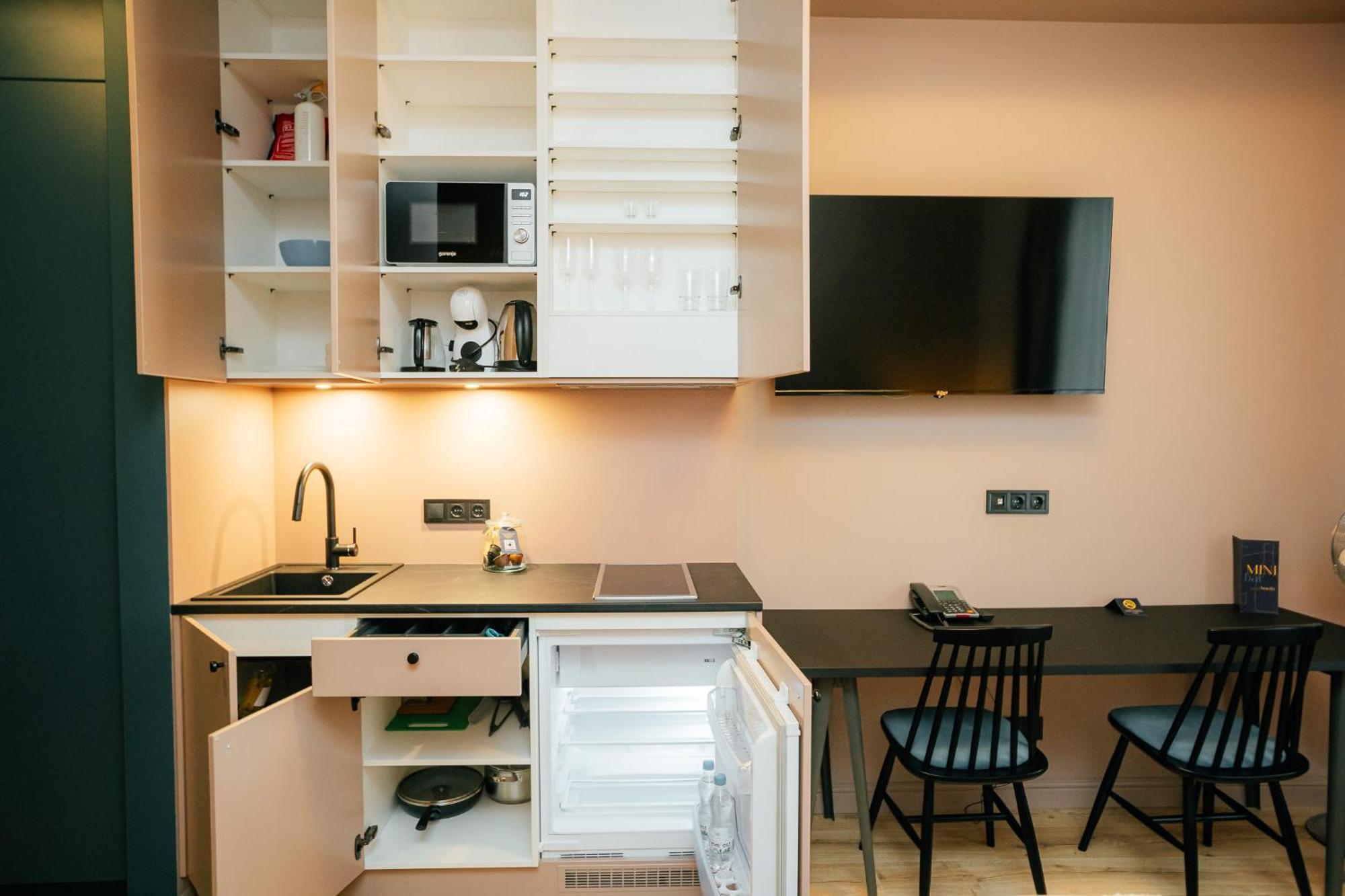 Amella Aparthotel