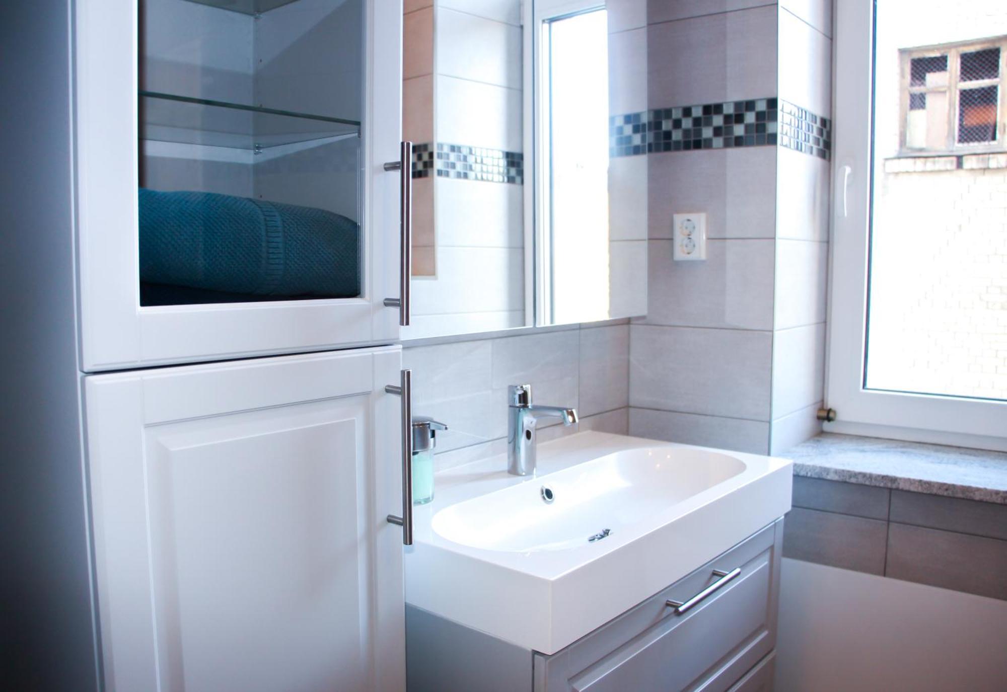 Luxury Renovated - 600 Mbit - 64 M2 - 65 Inch Tv