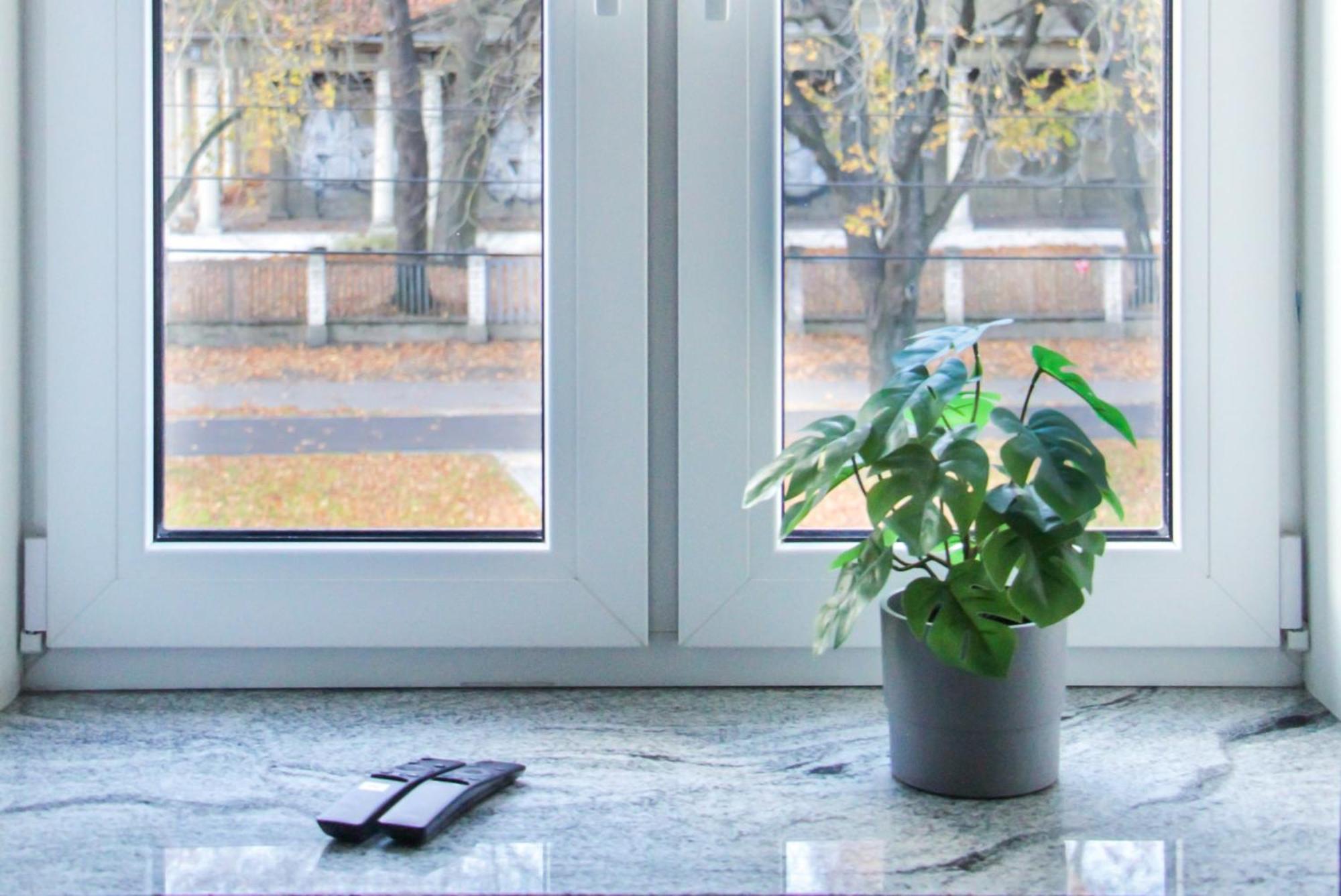 Luxury Renovated - 600 Mbit - 64 M2 - 65 Inch Tv * Riga