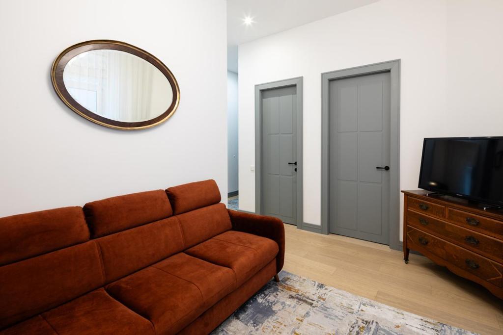 Urban Terrace In Centre Apartment