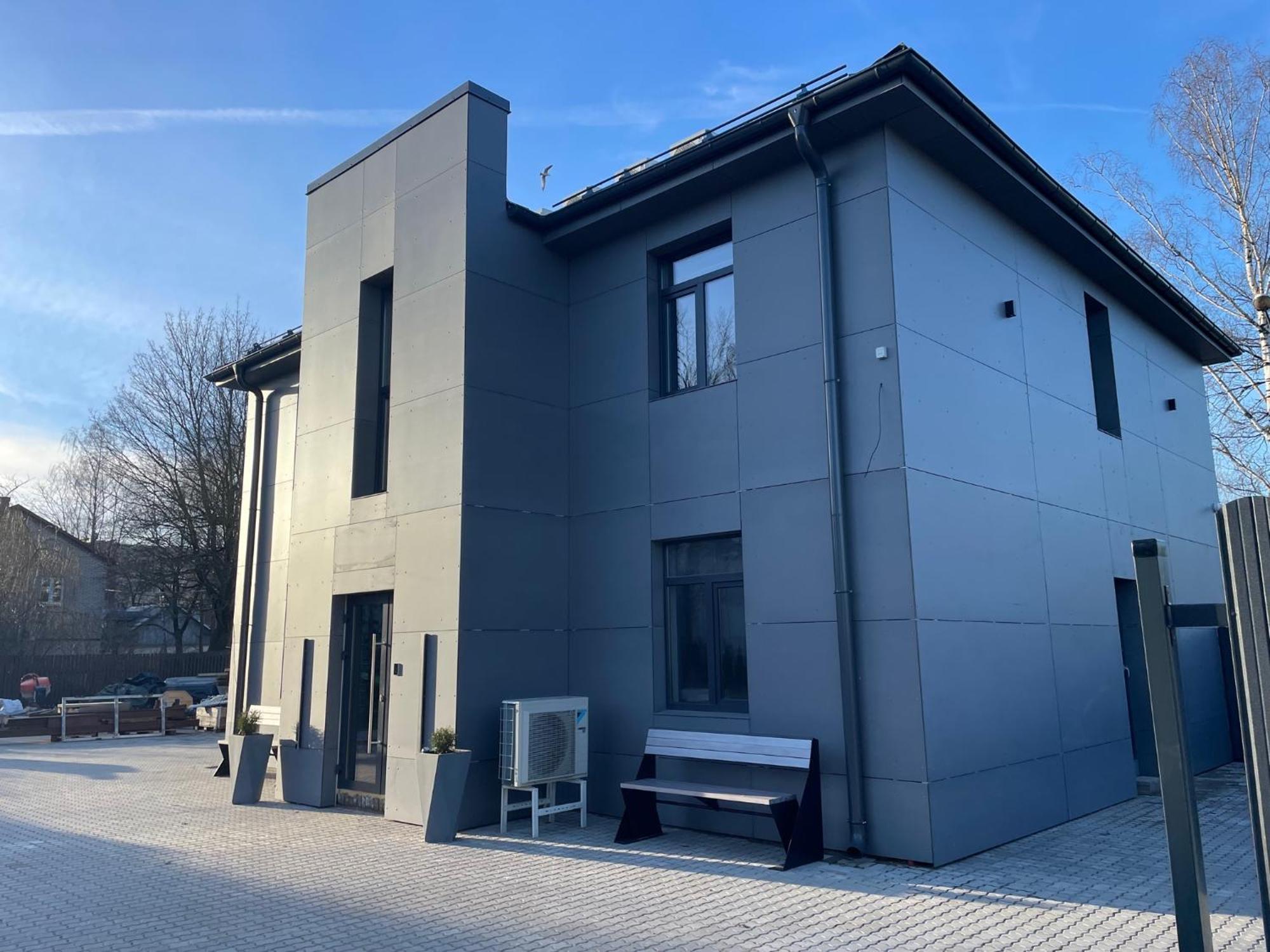 Apartment Brivibas - North & South, Free Privat Parking, Free Wifi, Self Check-in