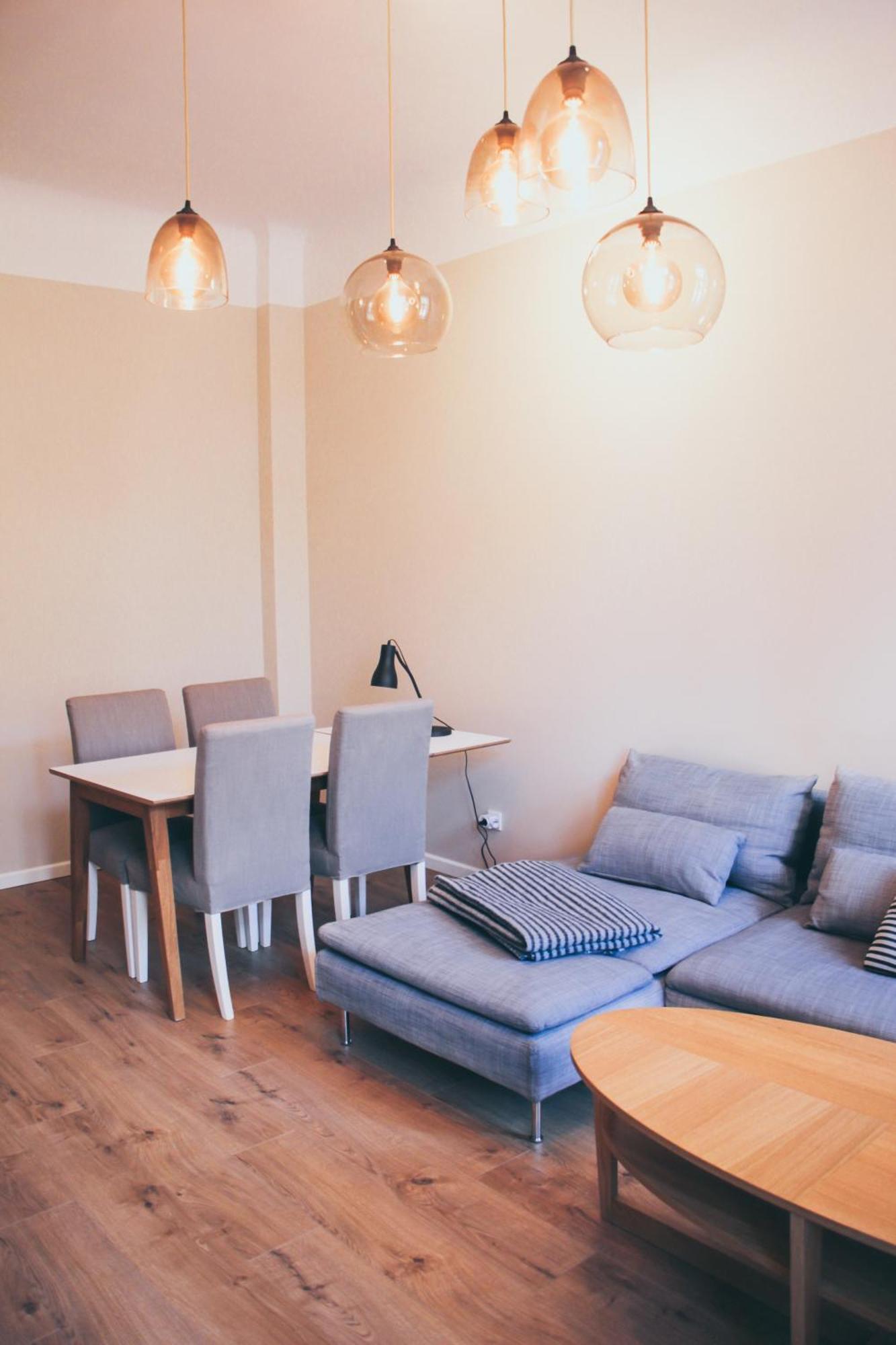 Luxury Renovated - 600 Mbit - 64 M2 - 65 Inch Tv Apartment Riga