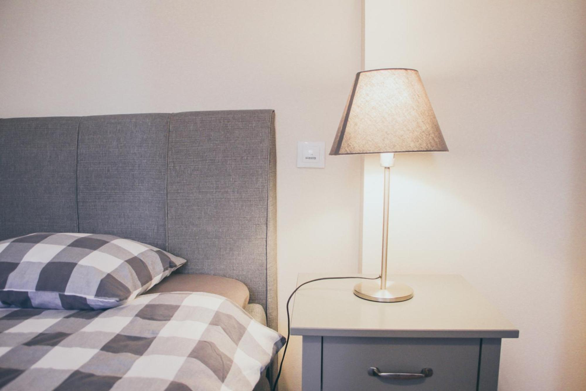 Luxury Renovated - 600 Mbit - 64 M2 - 65 Inch Tv Apartment *
