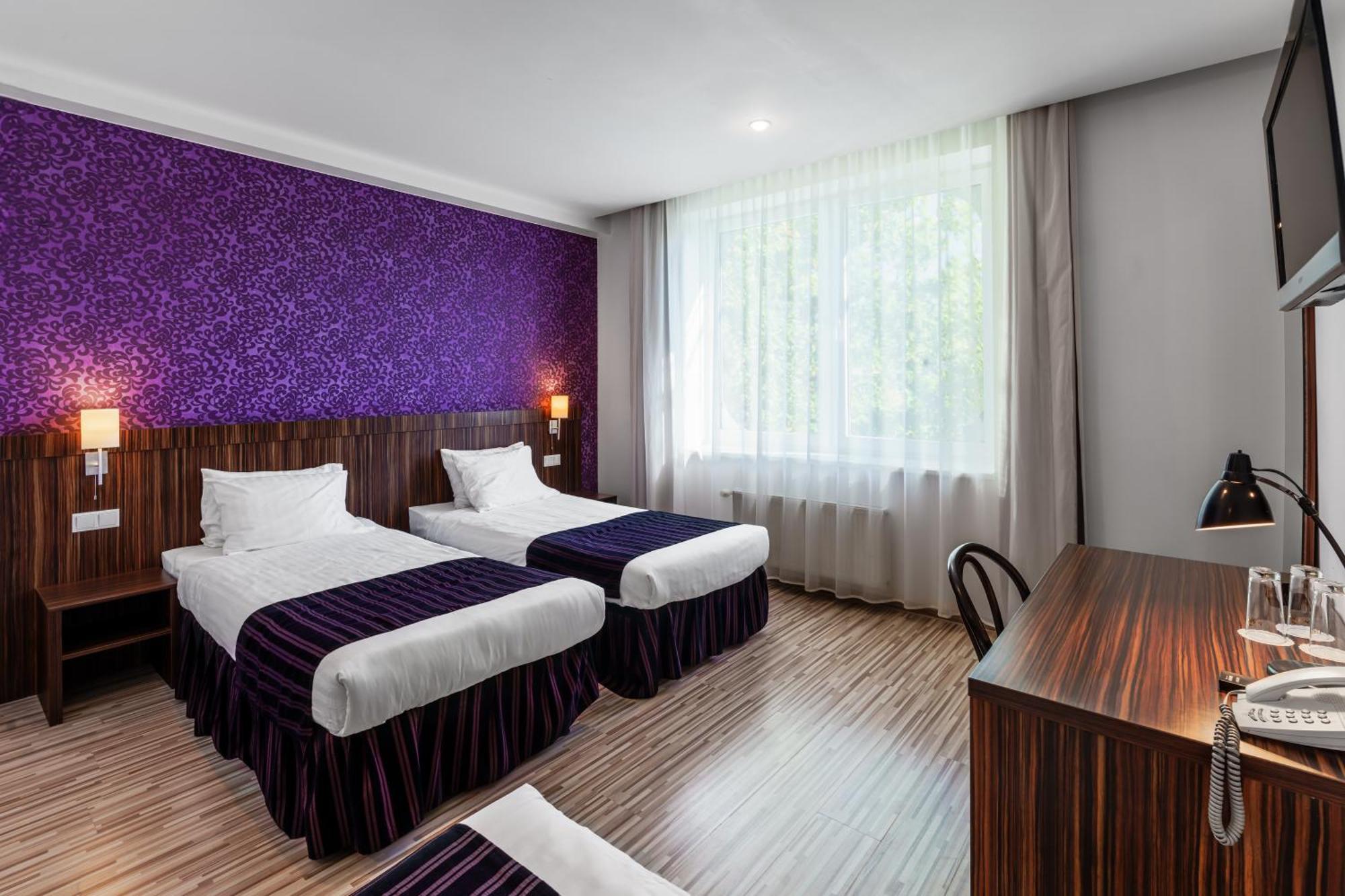 Rija Vef With Free Parking 3* Riga