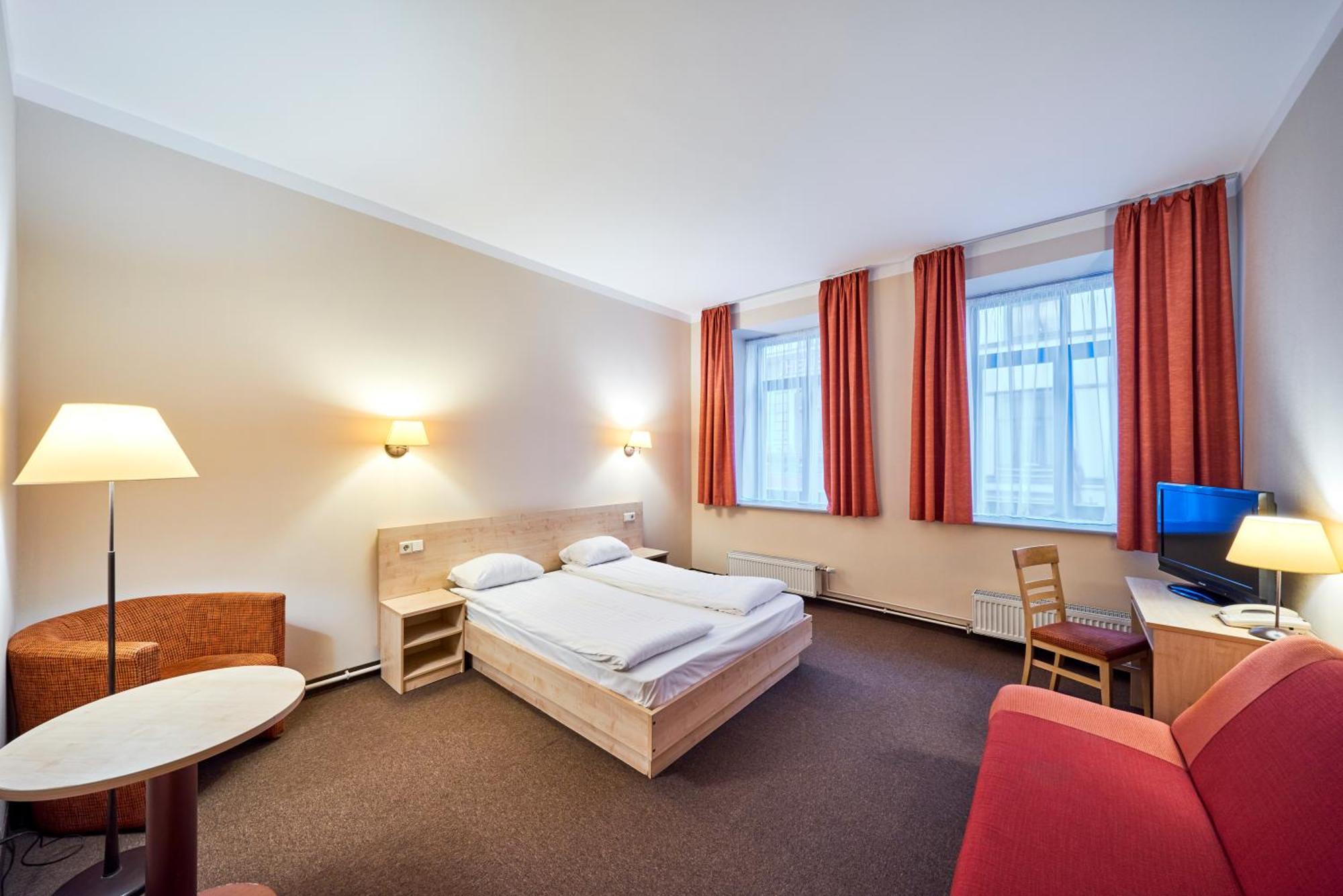 Rija Domus 3*