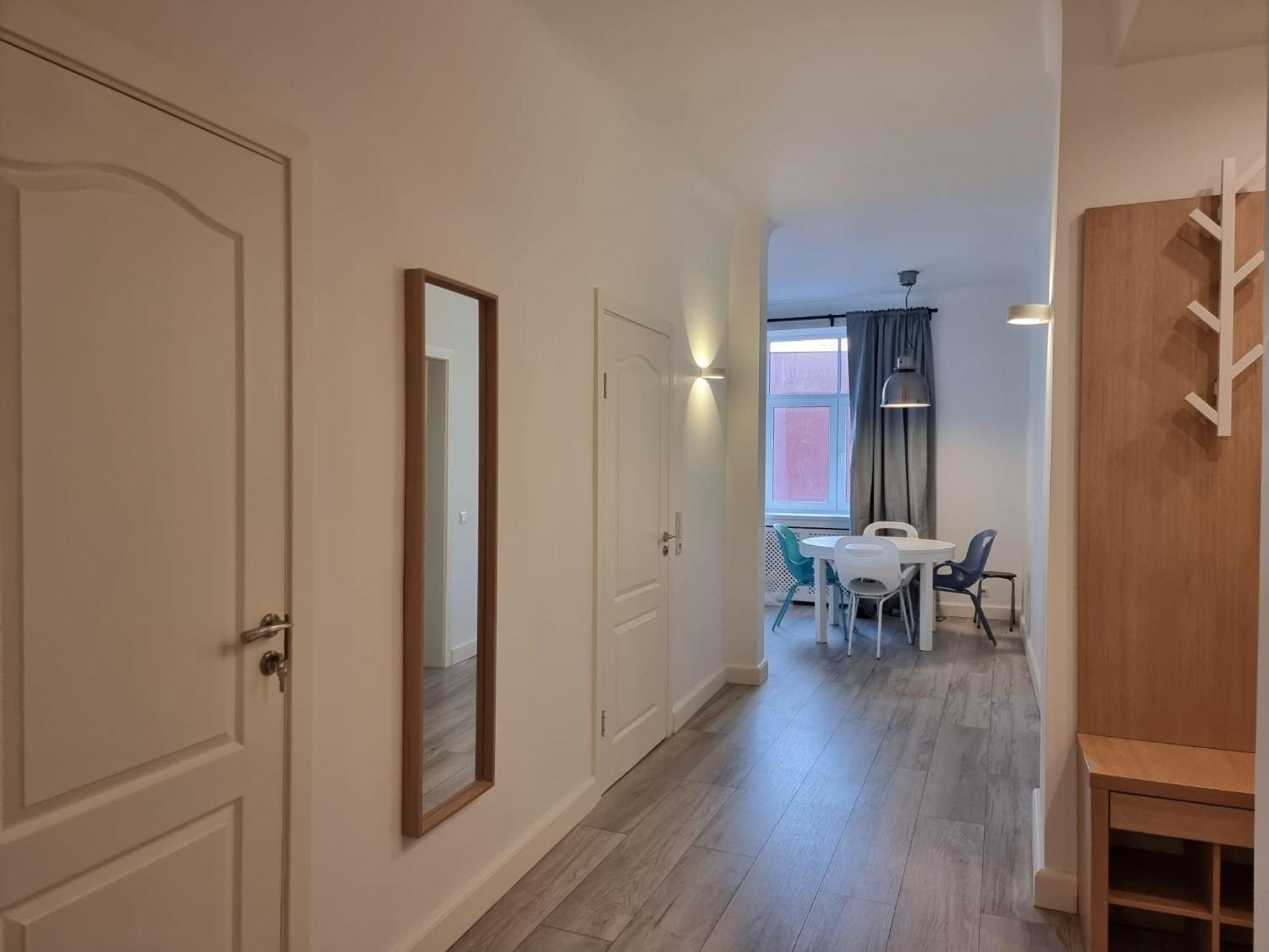 River View 2 Bedroom With Parking Butas Riga