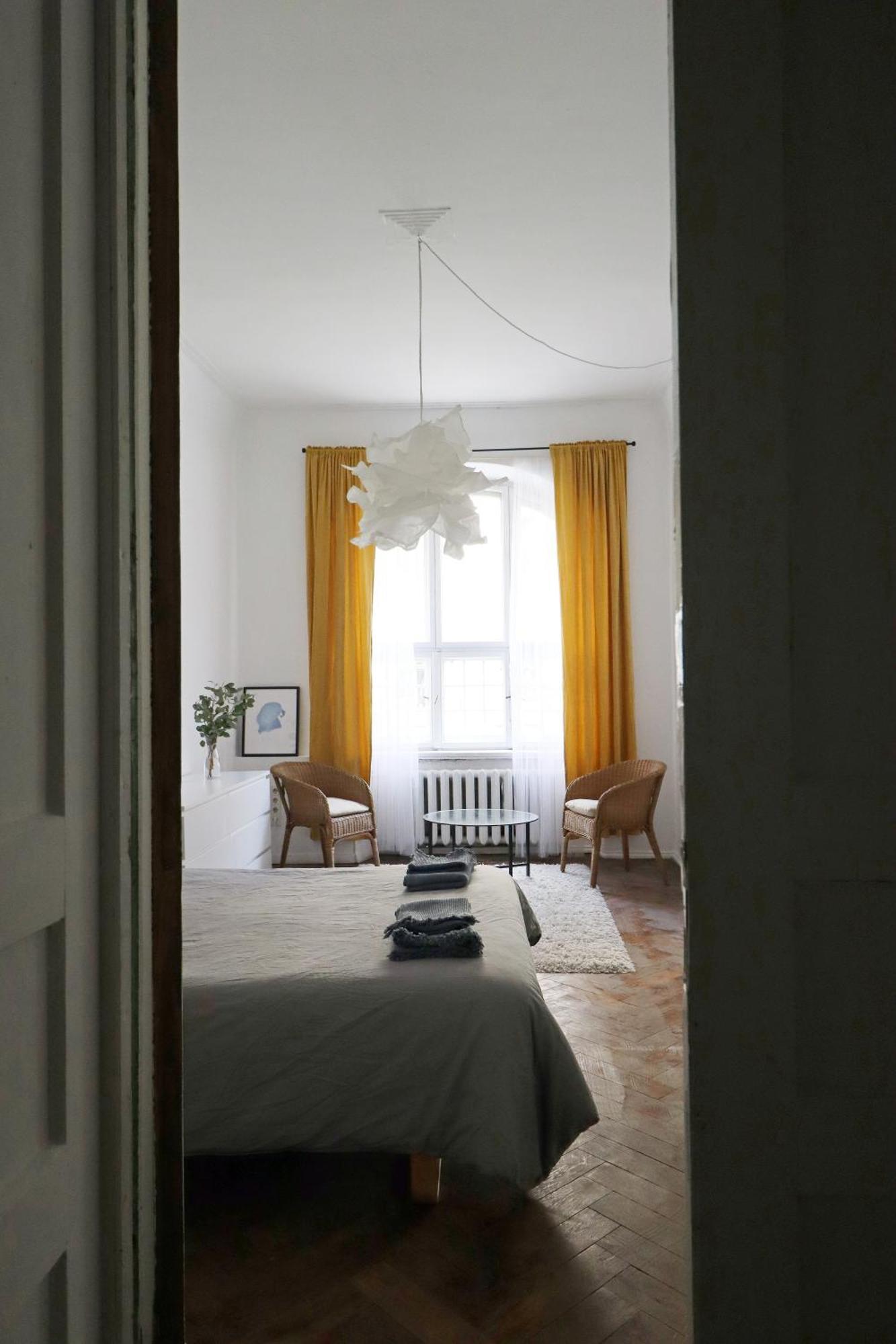 Spacious 3 In Art Nouveau District *