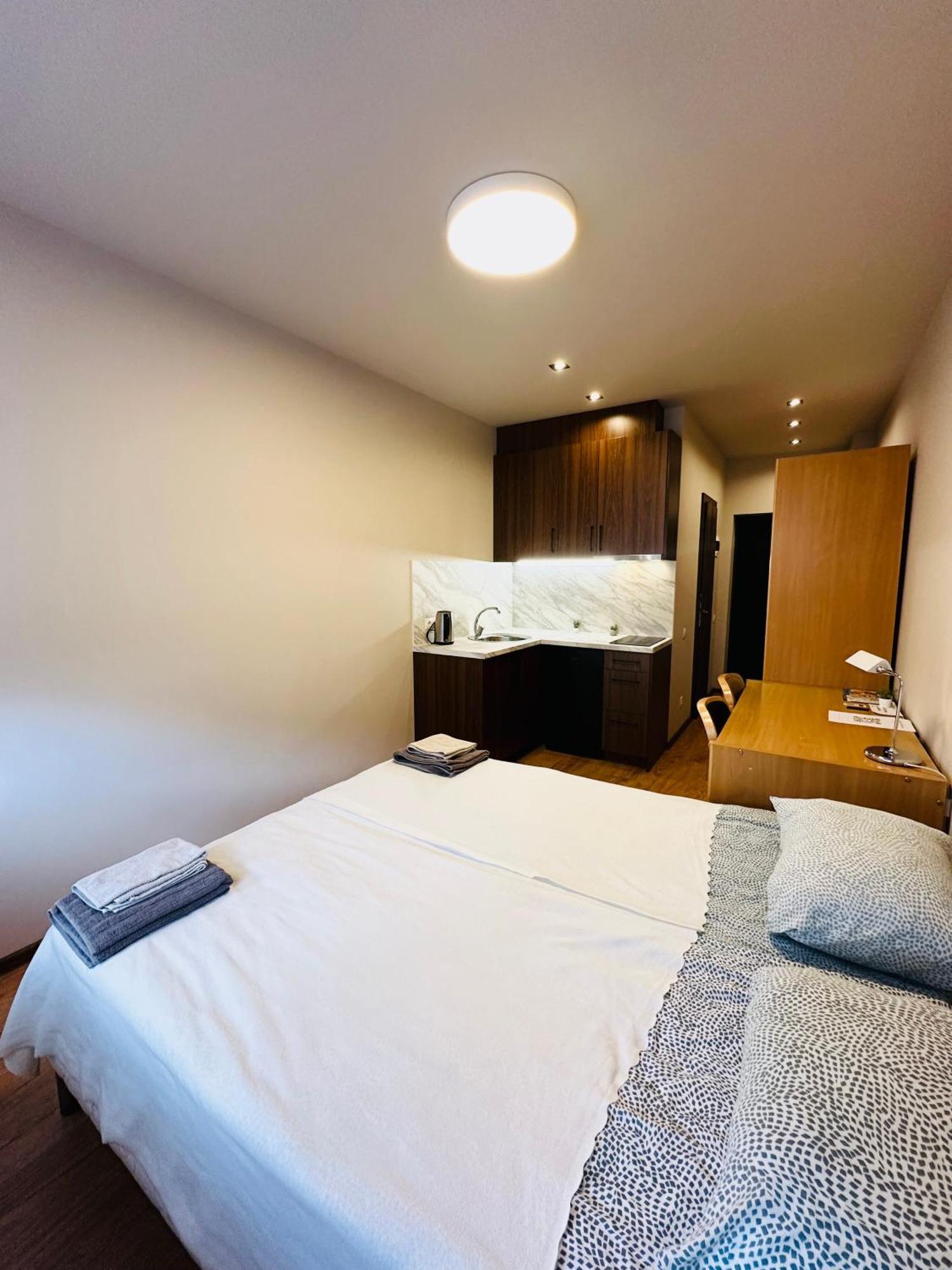 Aparthotel Rvr Smart With Self Check-in *