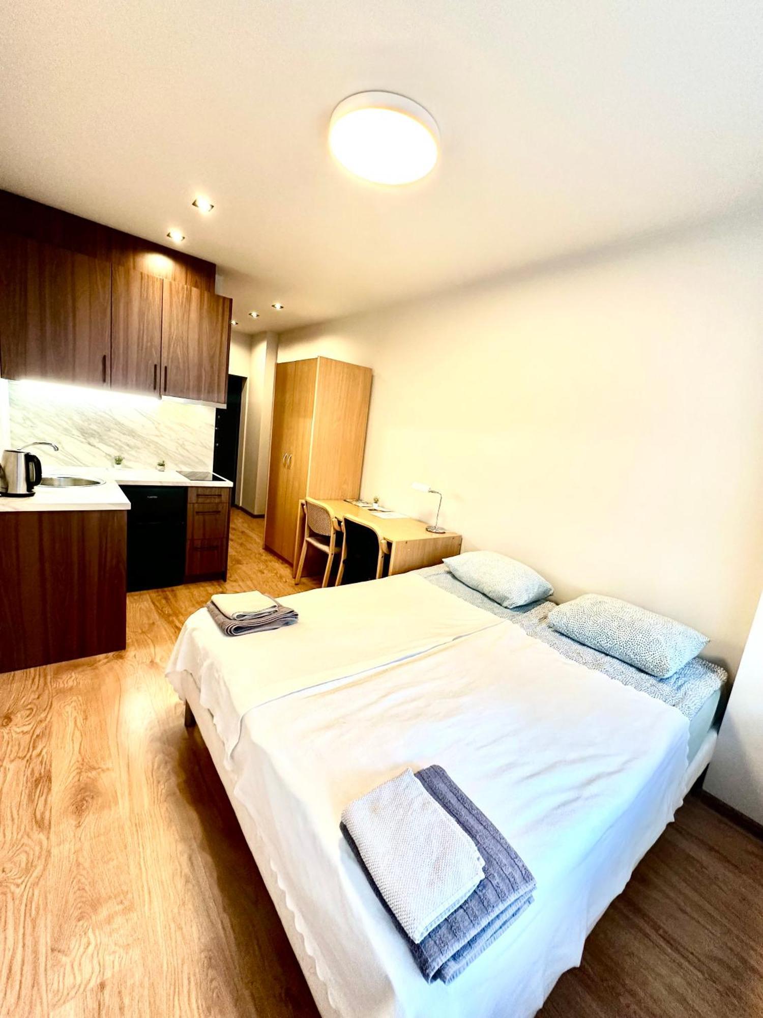 Rvr Smart Apart With Self Check In Aparthotel *