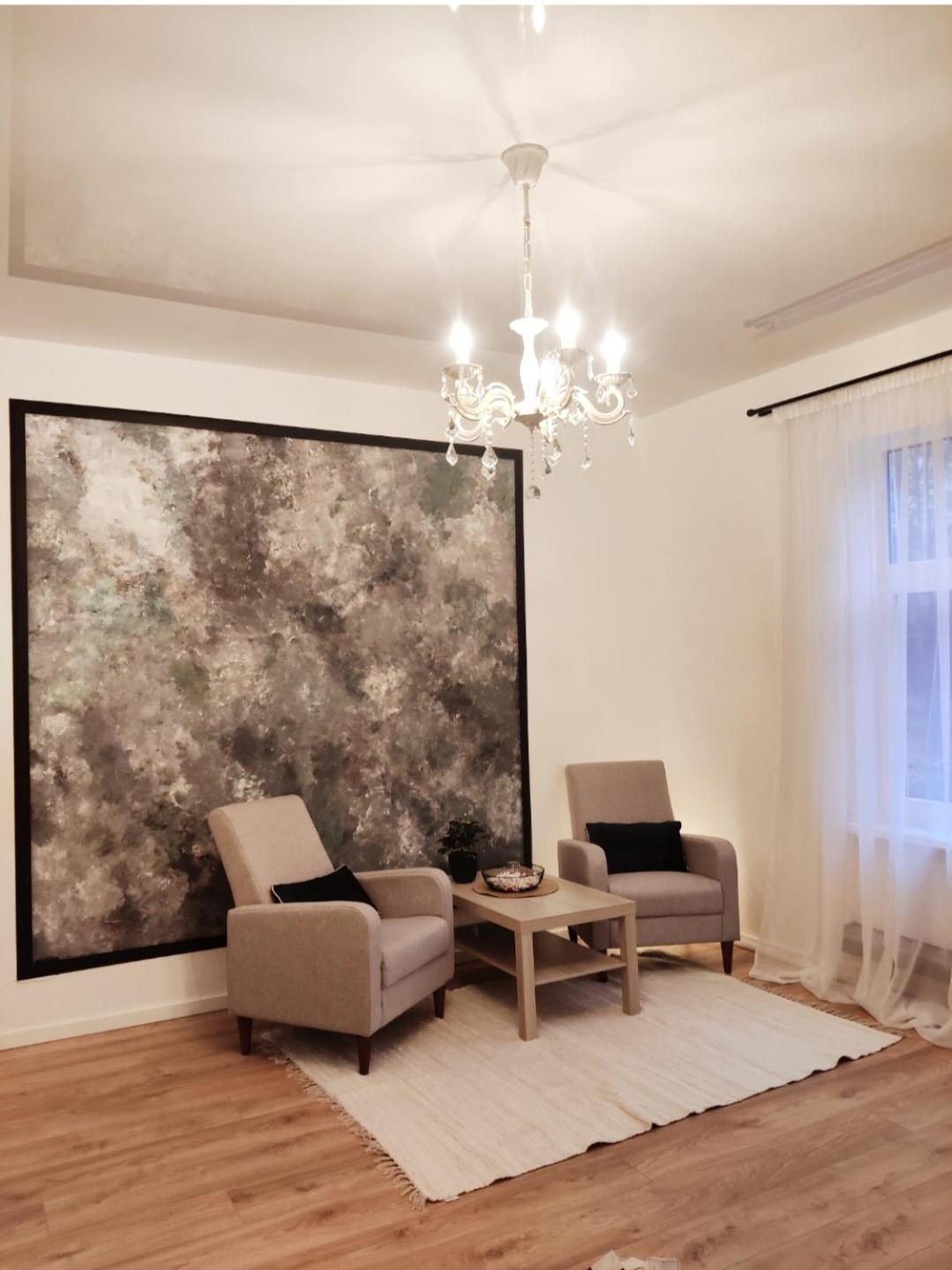 Amrai Apartment *