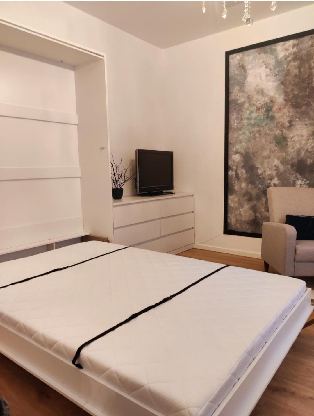 Amrai Apartment *