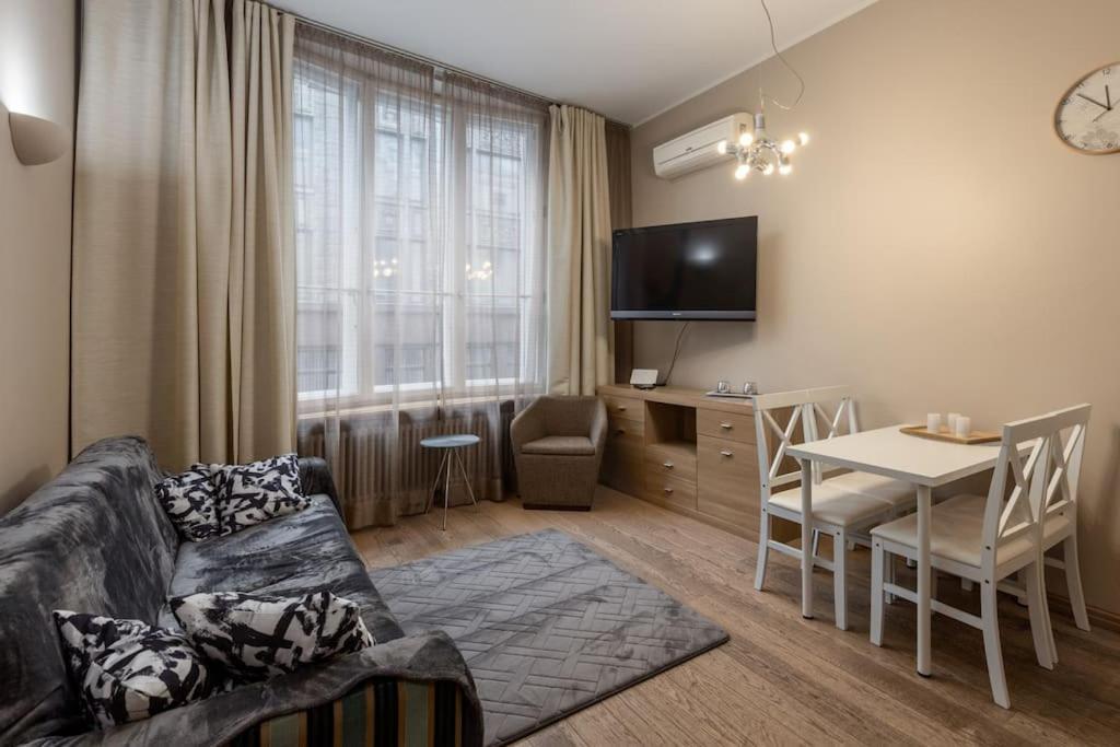Beautiful 1bd Old Town Huoneisto Riika
