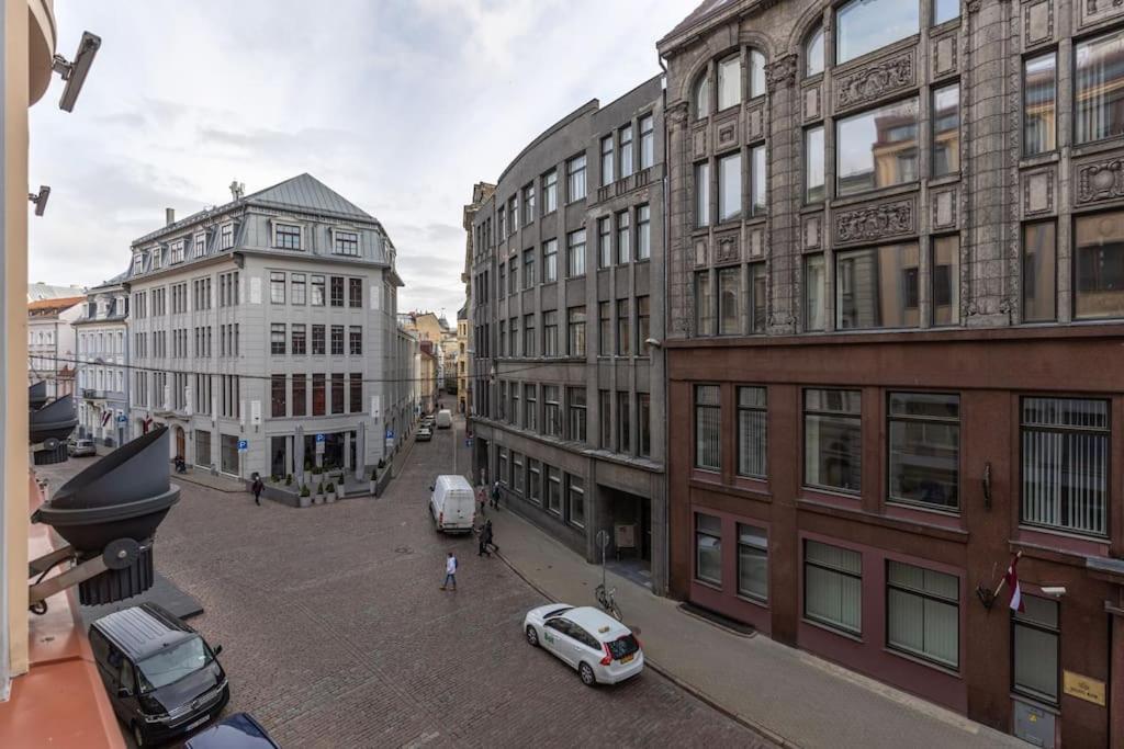Beautiful 1bd Old Town Huoneisto *