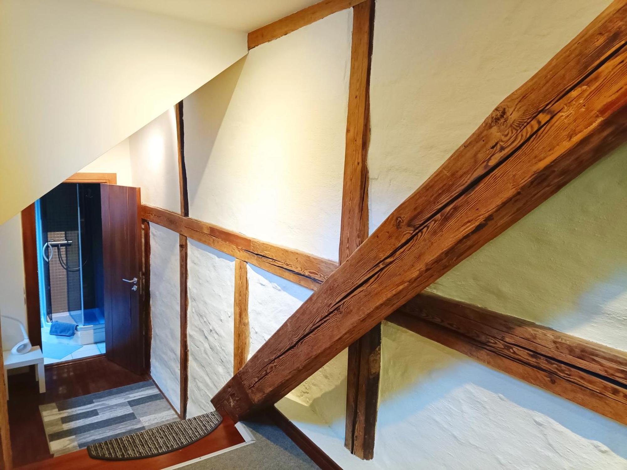 Old Town Charm One Bedroom Spacious Loft Nearby The Livu Square Apartamento Riga
