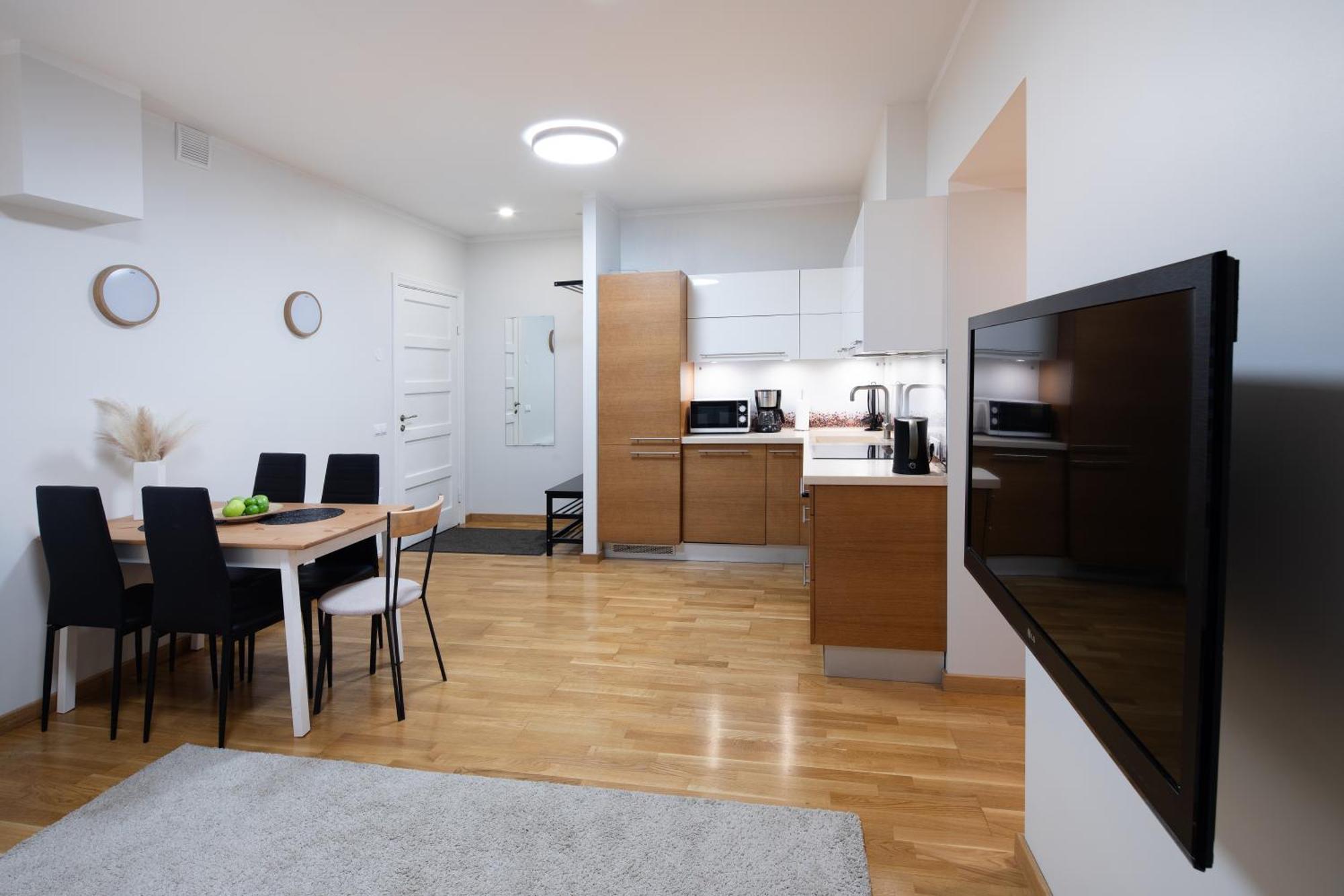 Apartment Embassy Center With Parking Riga