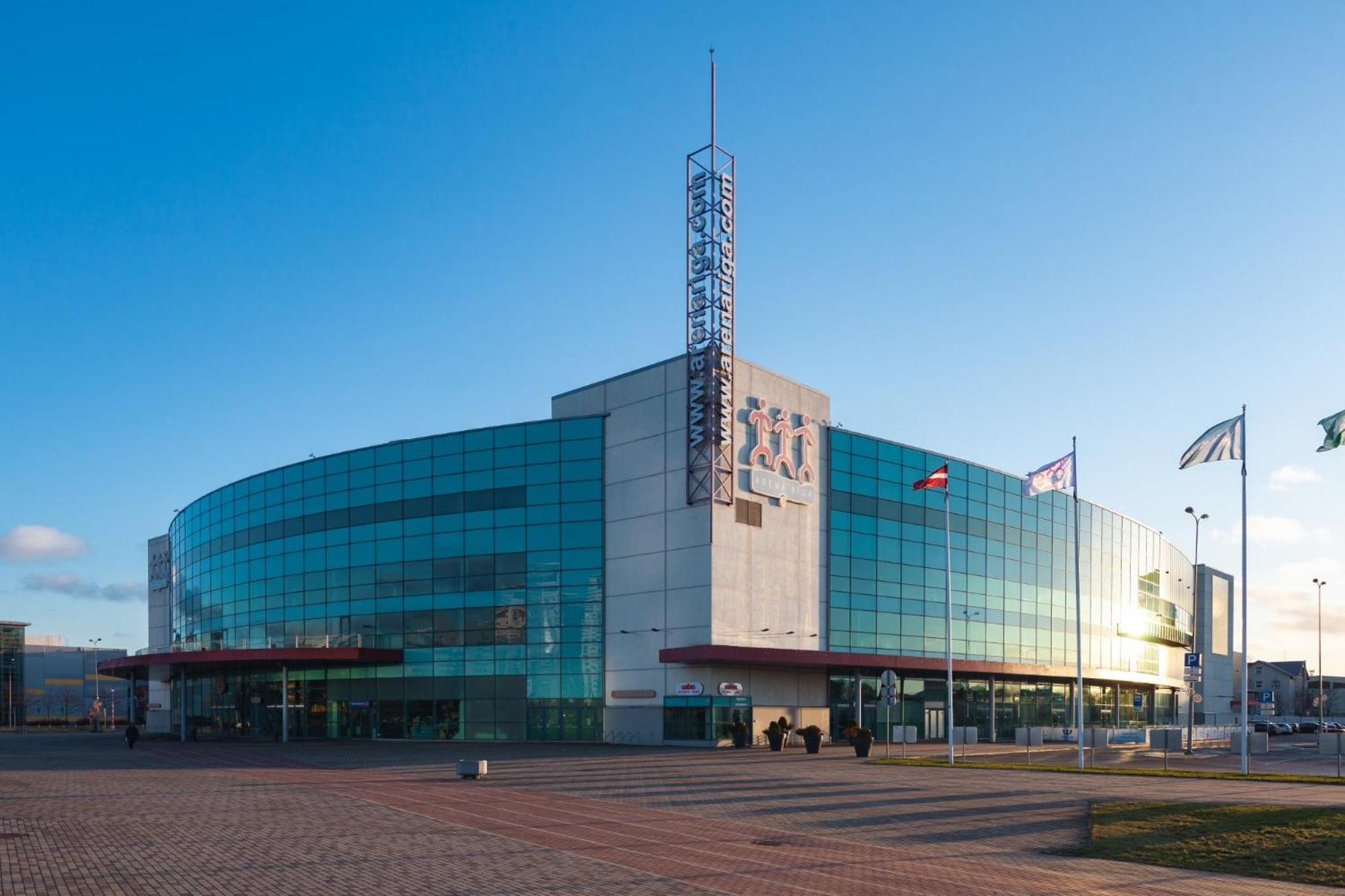 Wide & Light - Self Check In Riga