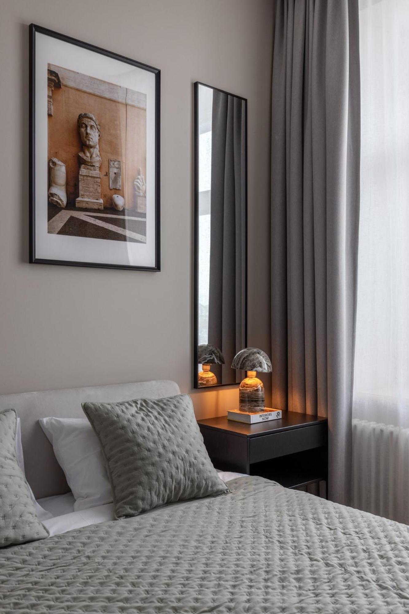 Oldtown&river View Hoffmann B14 *