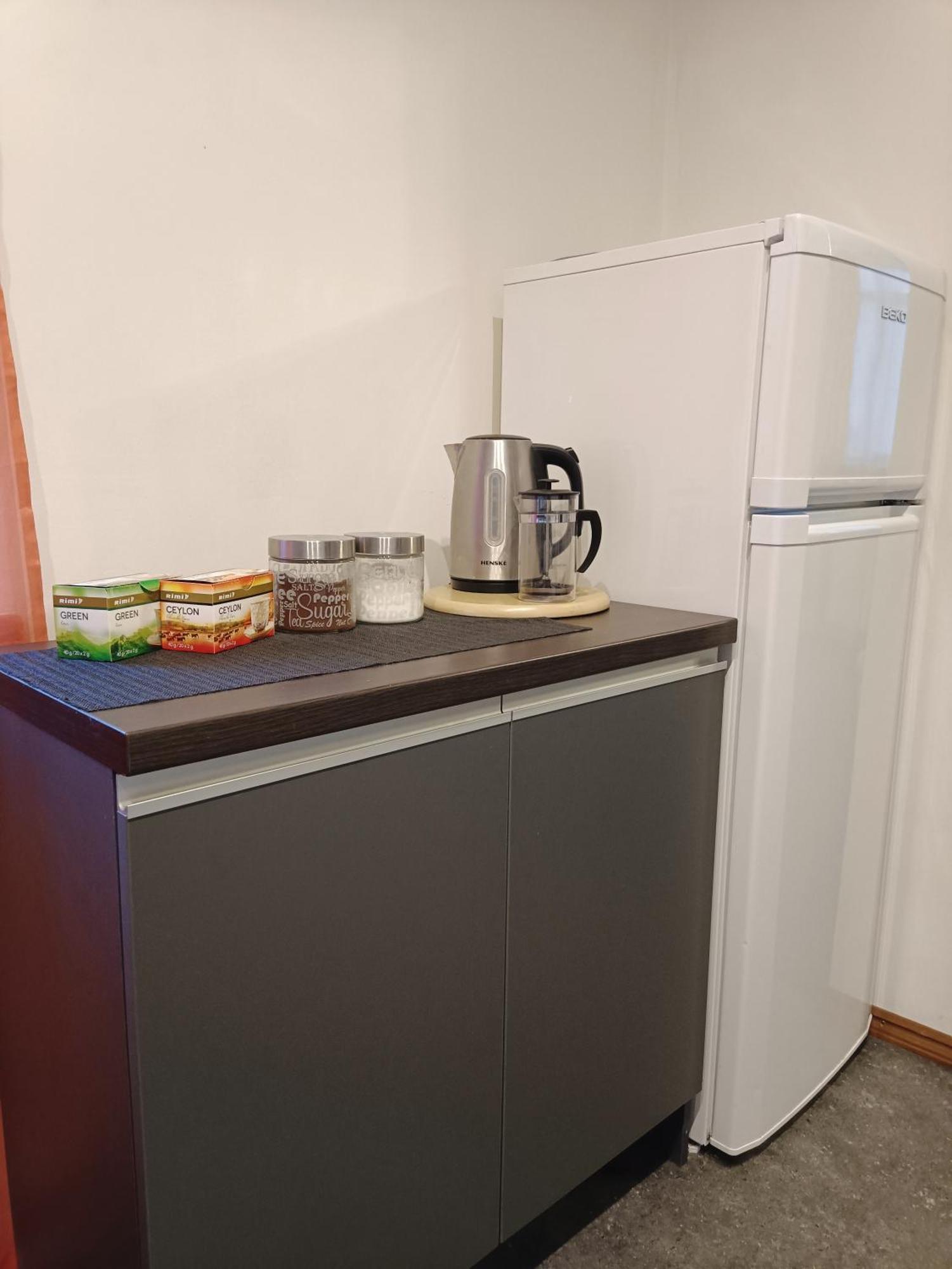 Ideally Located Center 2 Bedrooms Spacious Korter *