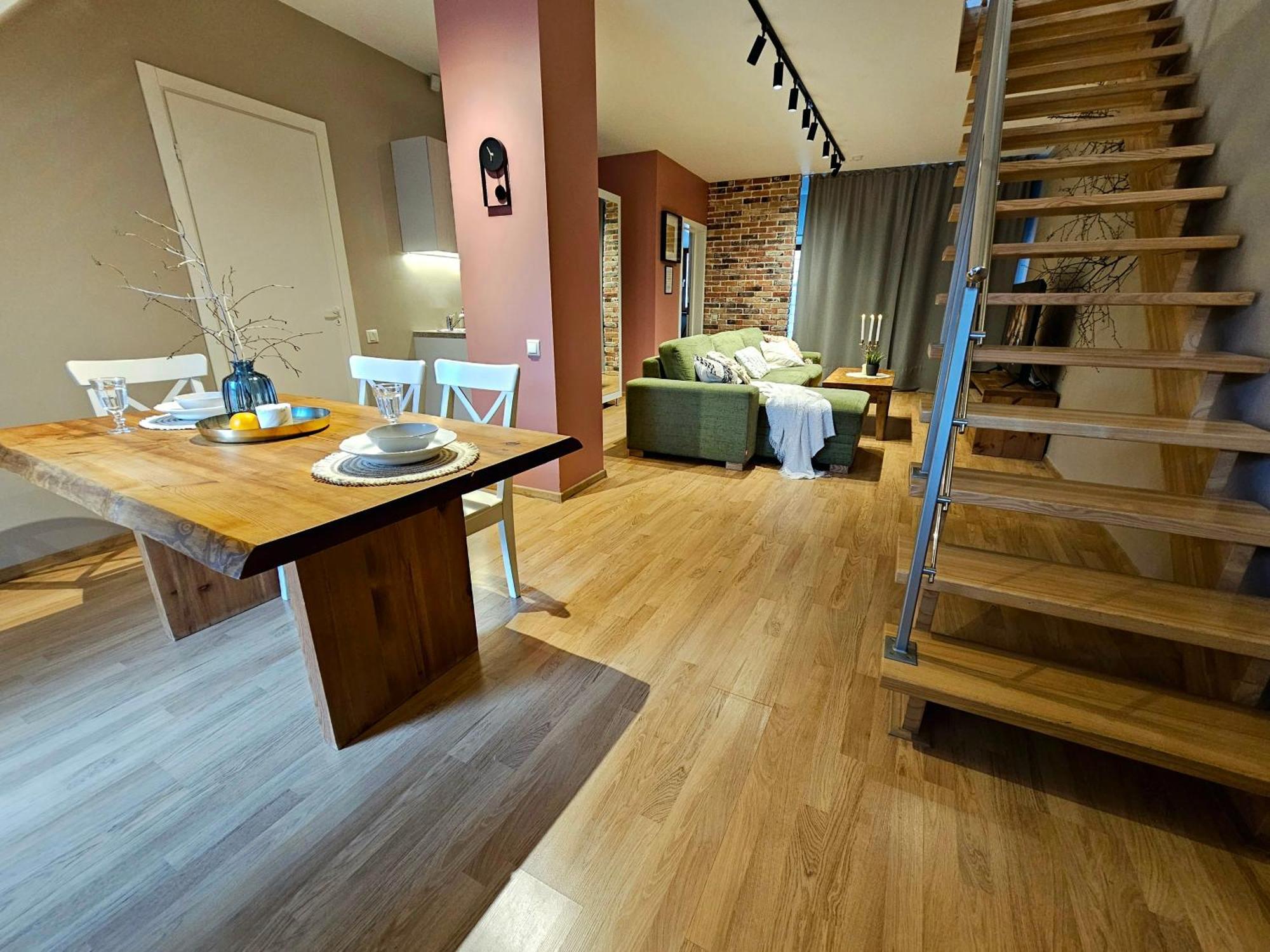 Silversmith's In Old Appartement Riga