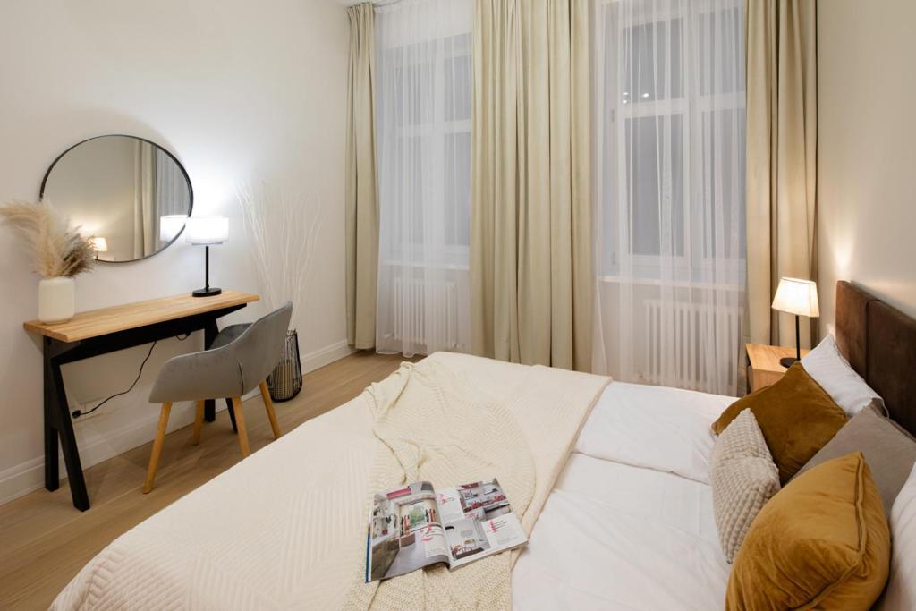 Raina Boulevard Exclusive Design By The Park Appartement