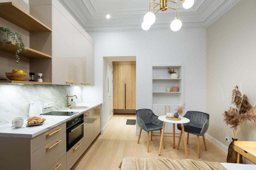 Appartement Raina Boulevard Exclusive Design By The Park *