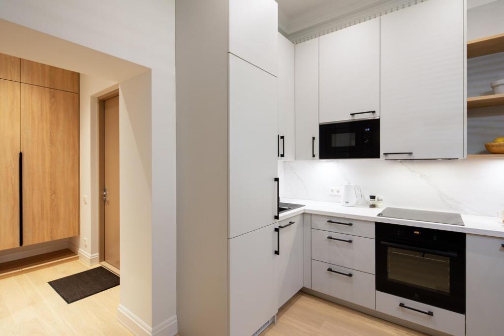 Apartment Raina Boulevard Exclusive Design By The Park Riga