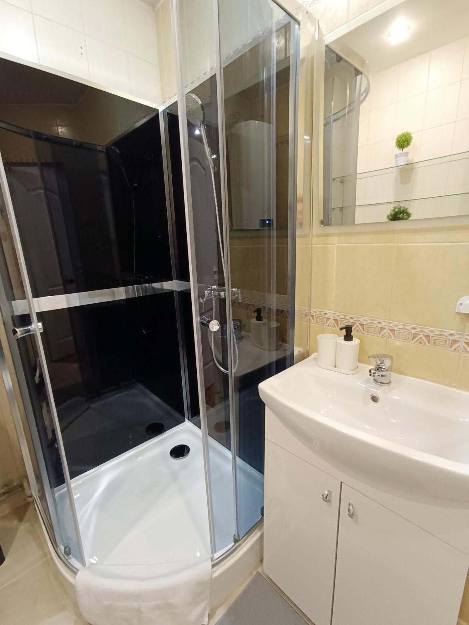 Two Bedroom In Old Town, Up To 6 Guests Korter *