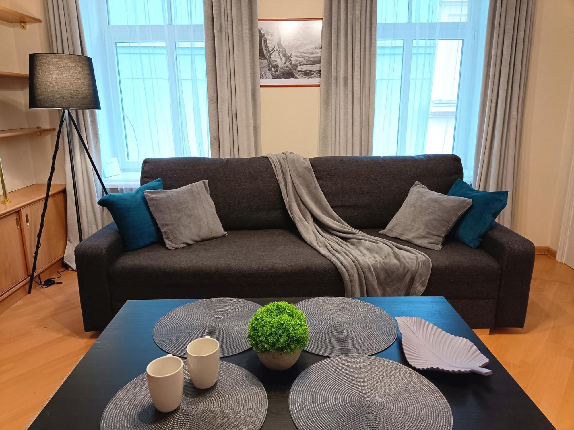 Two Bedroom In Old Town, Up To 6 Guests Korter Riga
