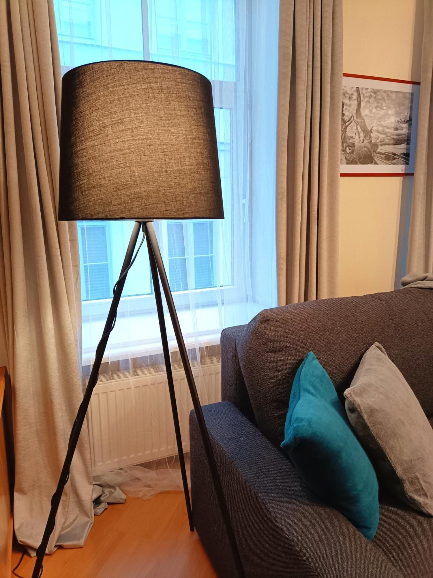 Two Bedroom In Old Town, Up To 6 Guests Korter Riga