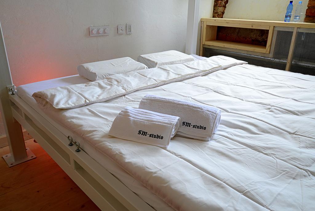 Love hotel Sm-studio (adults Only) *
