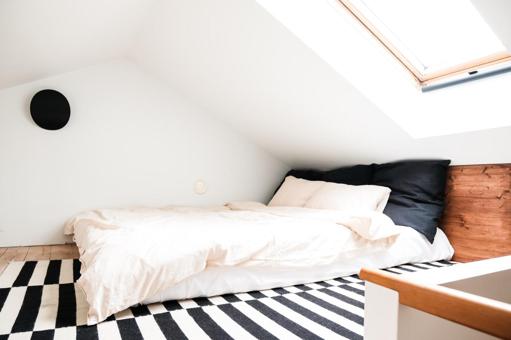 Butas White Loft In The Center