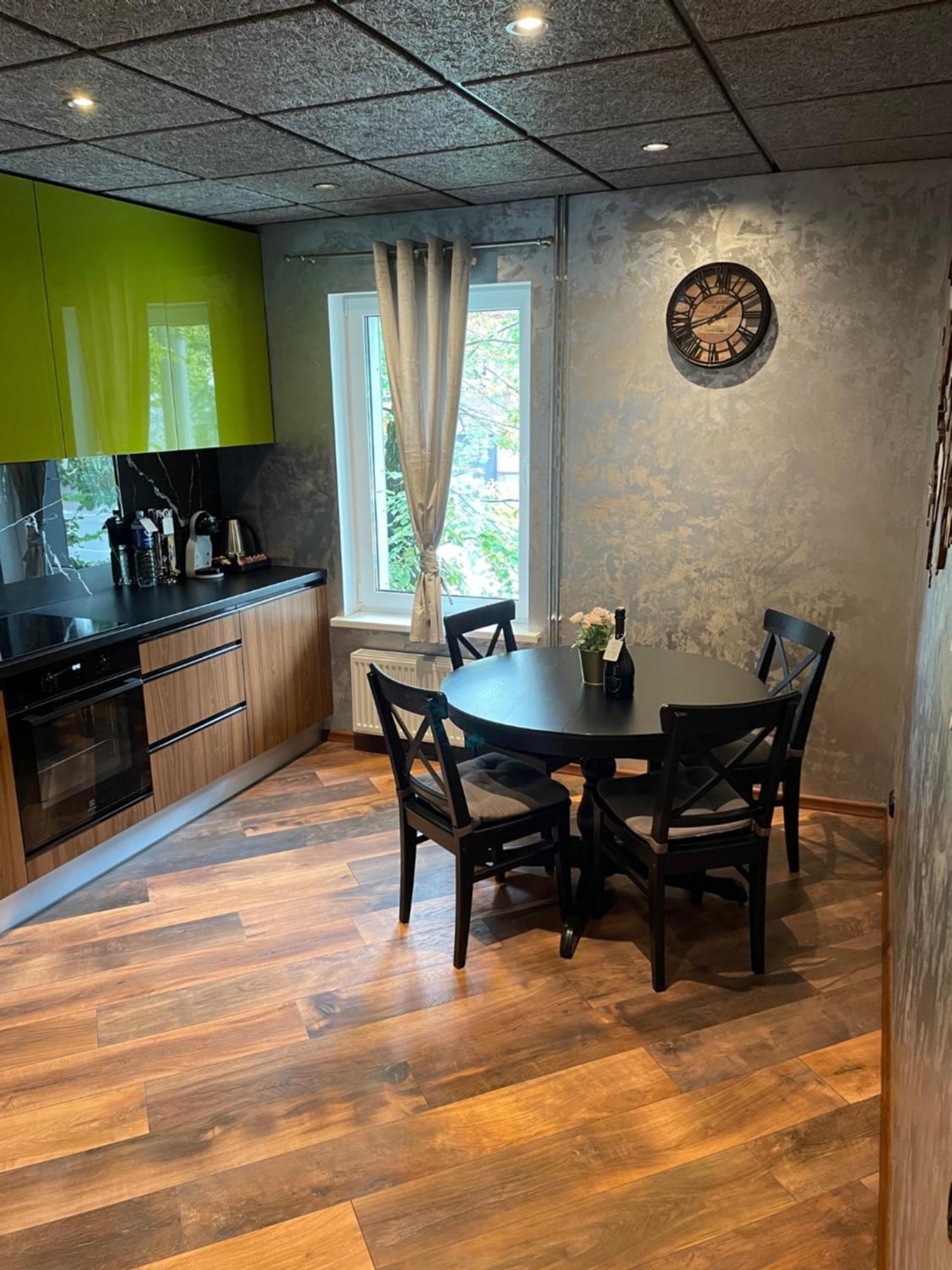 Brivibas - Wave, Free Privat Parking, Free Wifi, Self Check-in *
