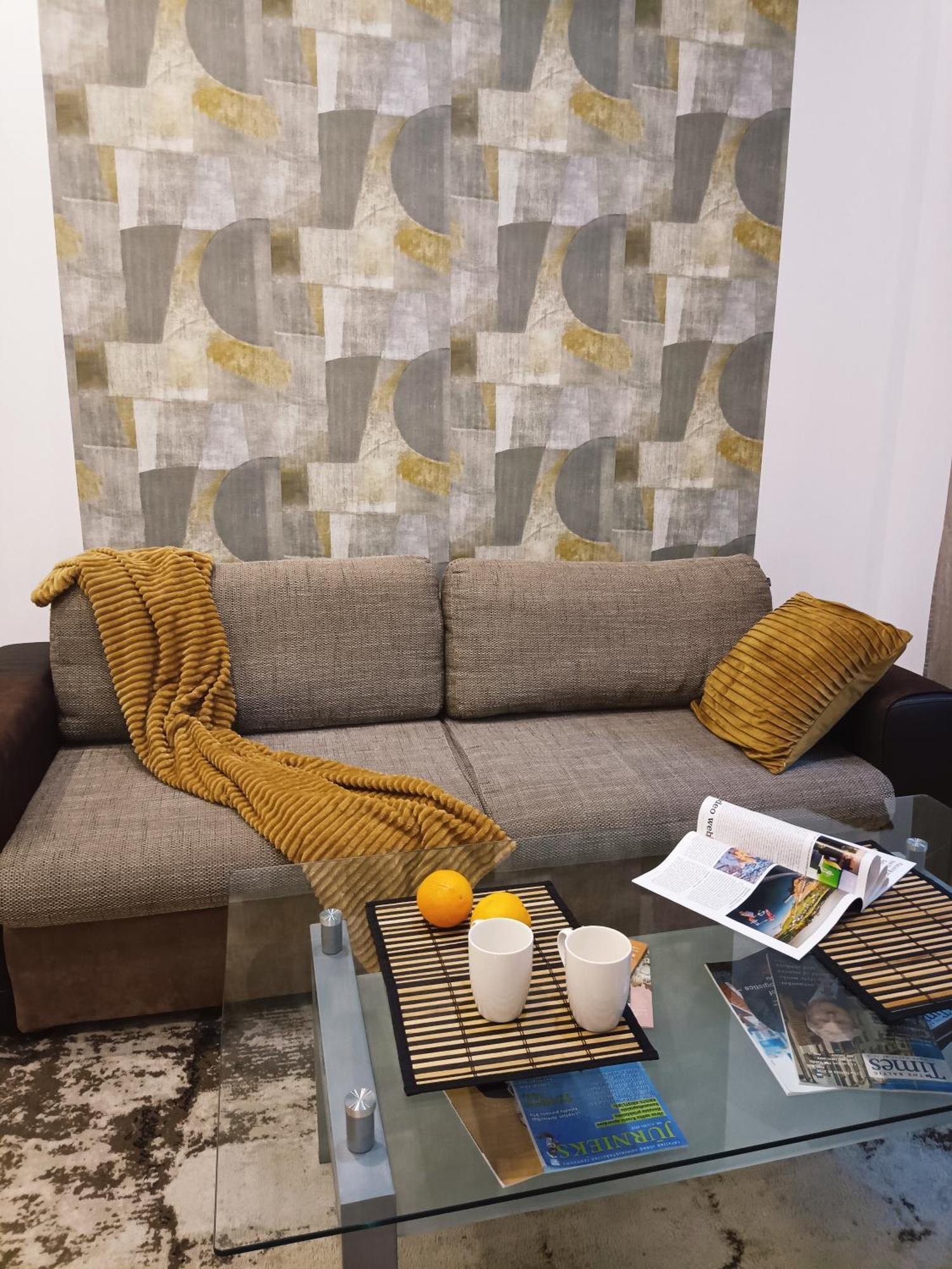 Căn hộ Center Two With One Bedroom, Up To 5 Guests, Self Check-in, Free Parking