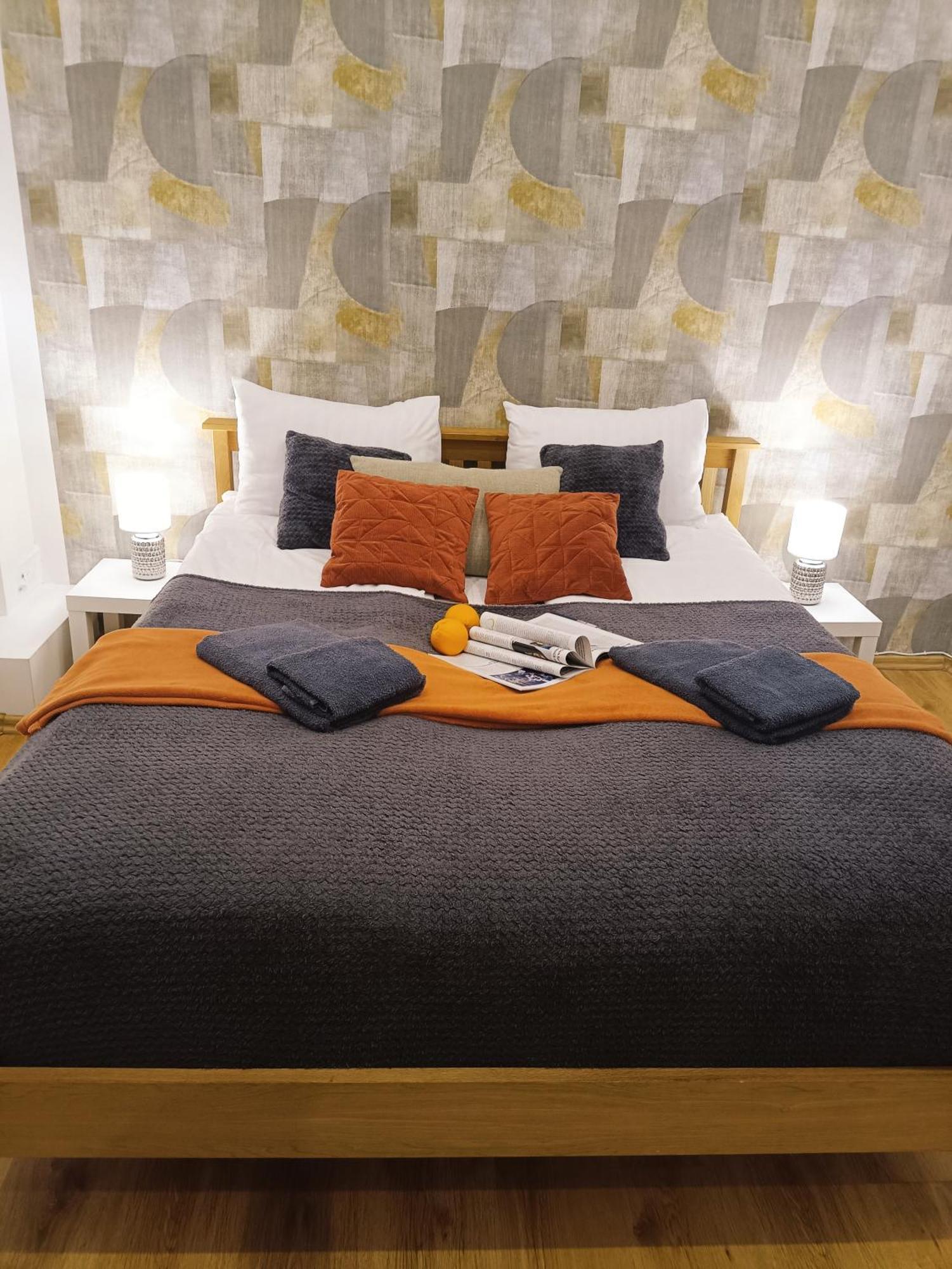 Căn hộ Center Two With One Bedroom, Up To 5 Guests, Self Check-in, Free Parking Riga