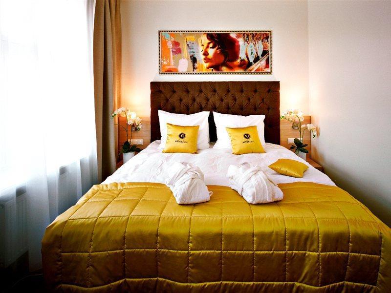Hotel Radisson Old Town 4*