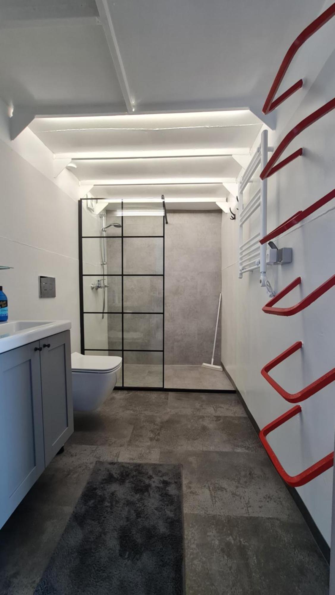 Float House Nr 659 Apartment *