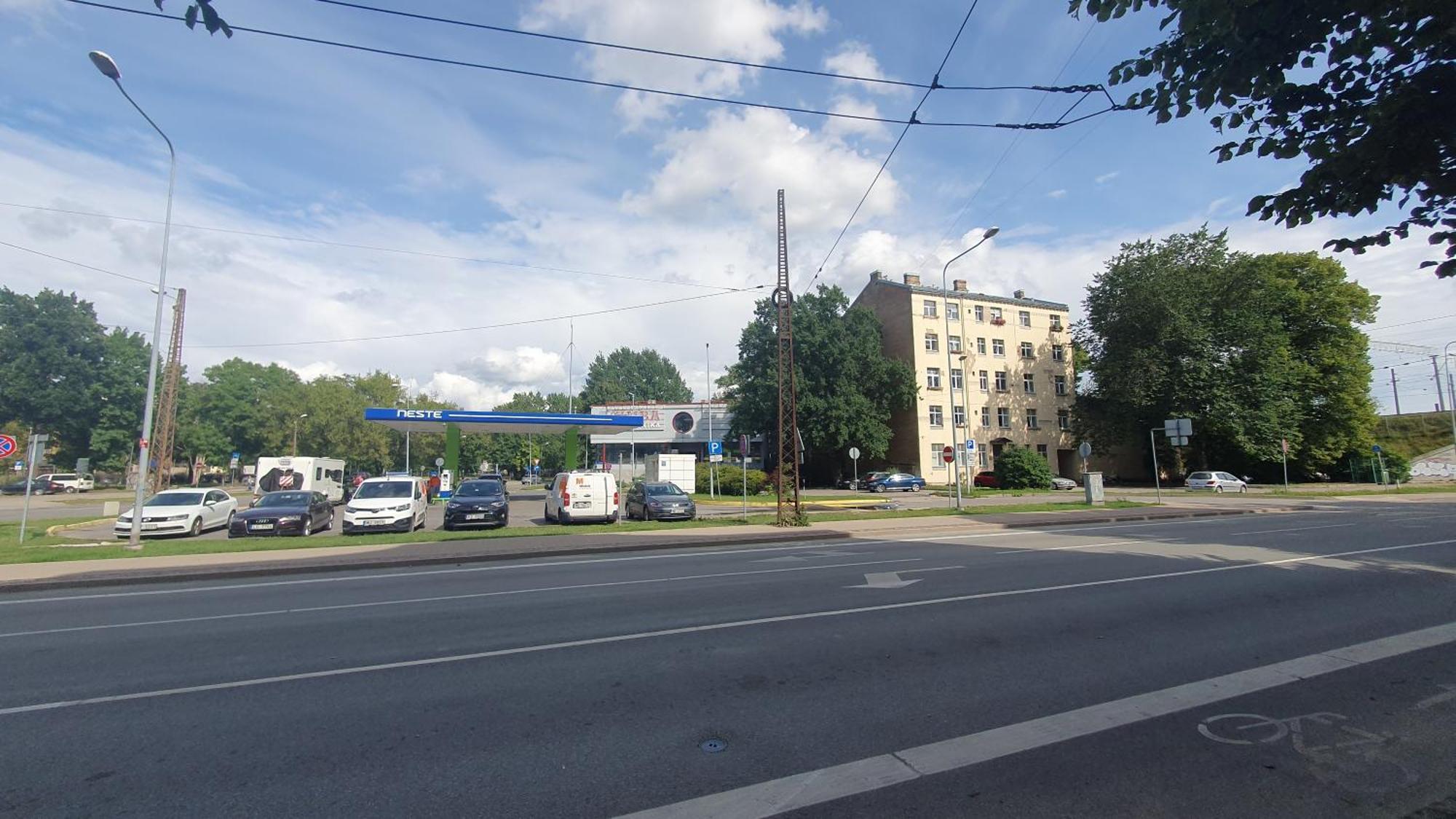 Apartment In Center *