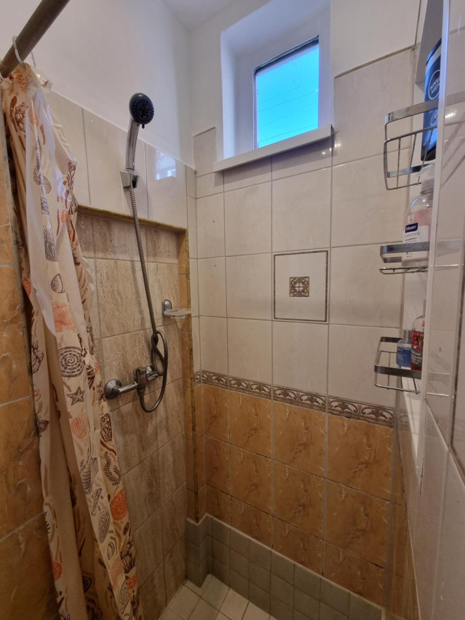 Apartment - Alauksta *