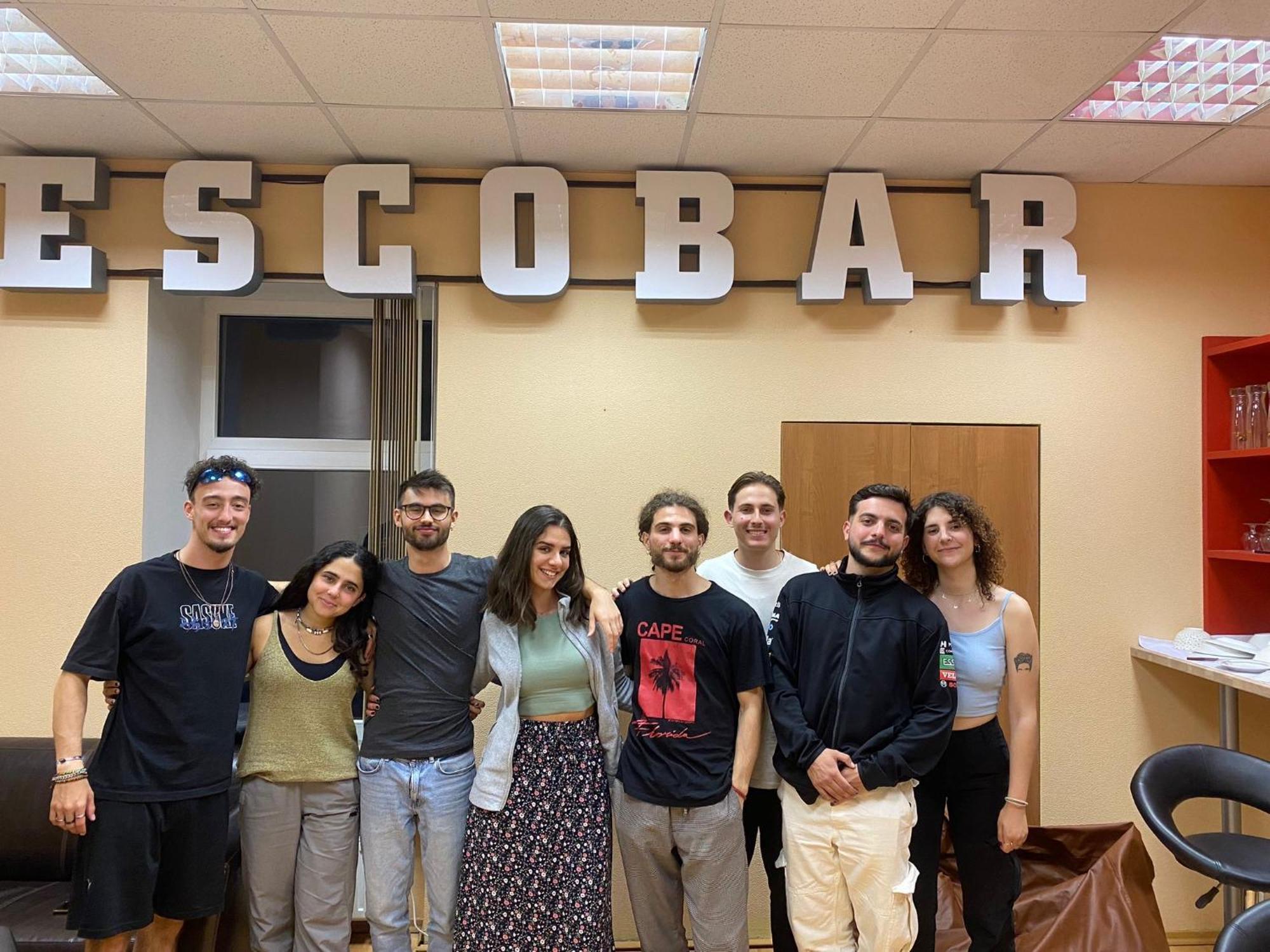Escobars Backpackers *
