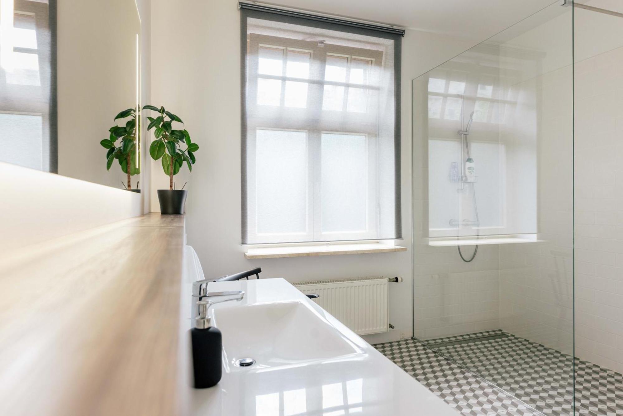 Spacious 2-story Apt. W/ Terrace - 280 M2 Korter *