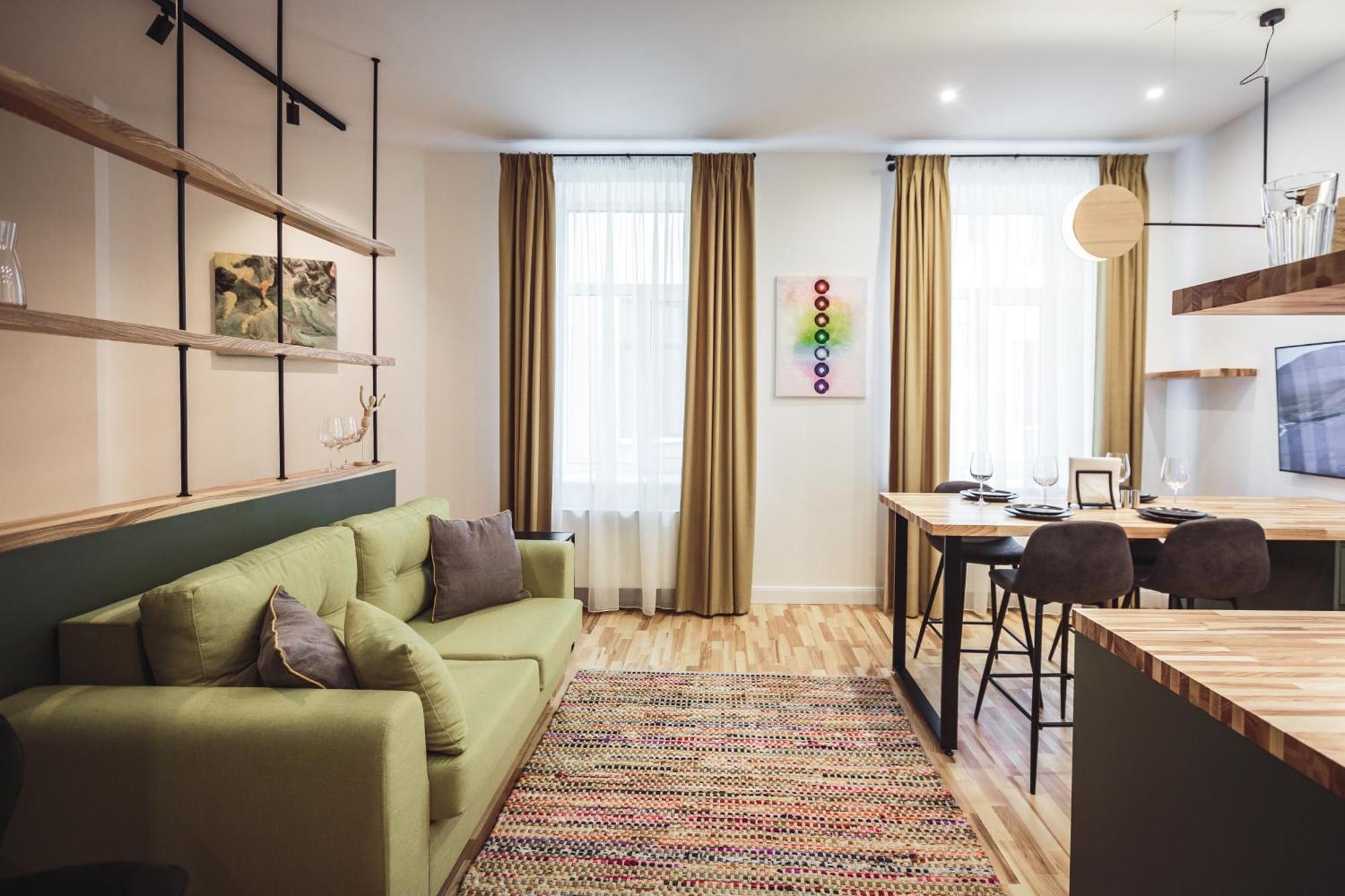 Harmony- Brand New & Cozy Very Center Of * Riga