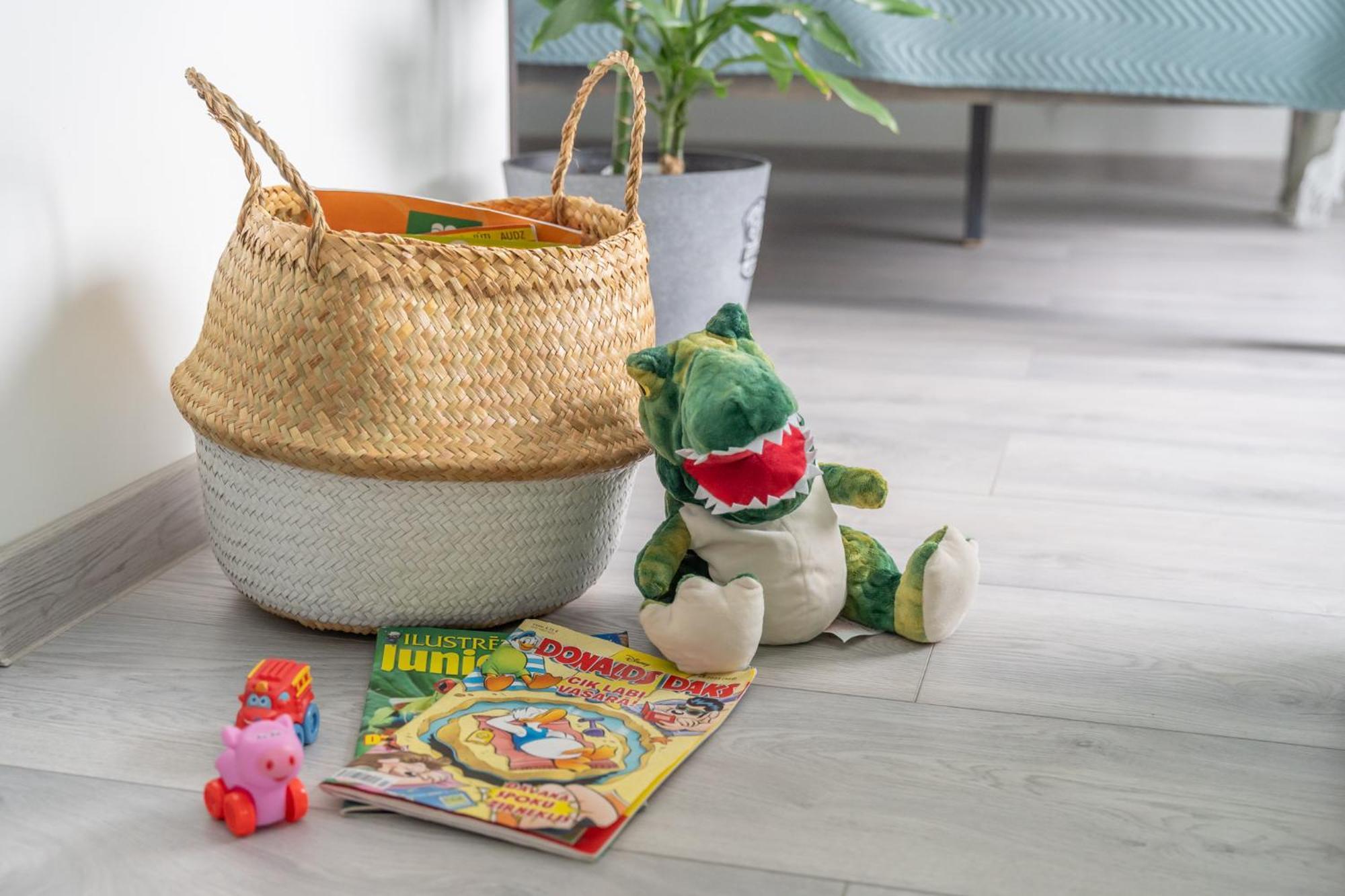 Garden & Private Parking With Playground Dzīvoklis