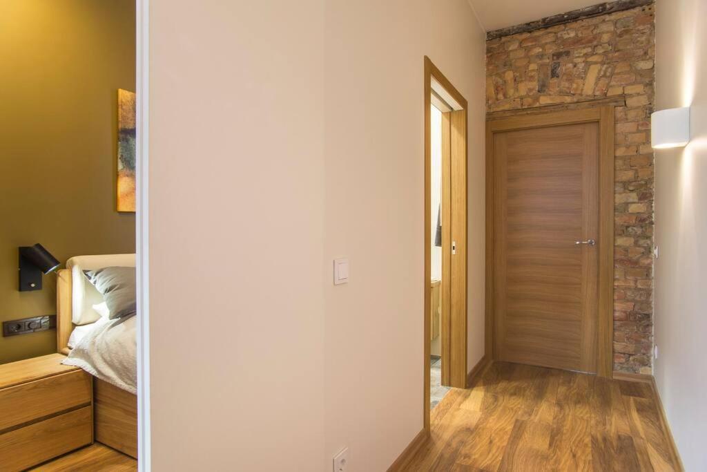 Design Apartment, 2 En-suite - Very Apartment Riga