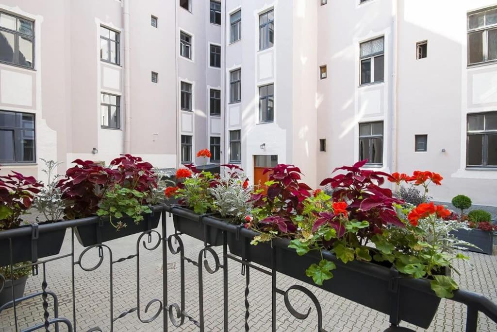 Design Apartment, 2 En-suite - Very Apartment Riga