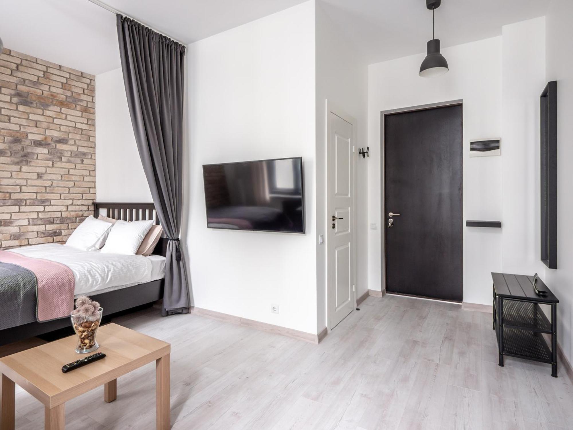 Apartment Quiet Former Library By Innorental Riga