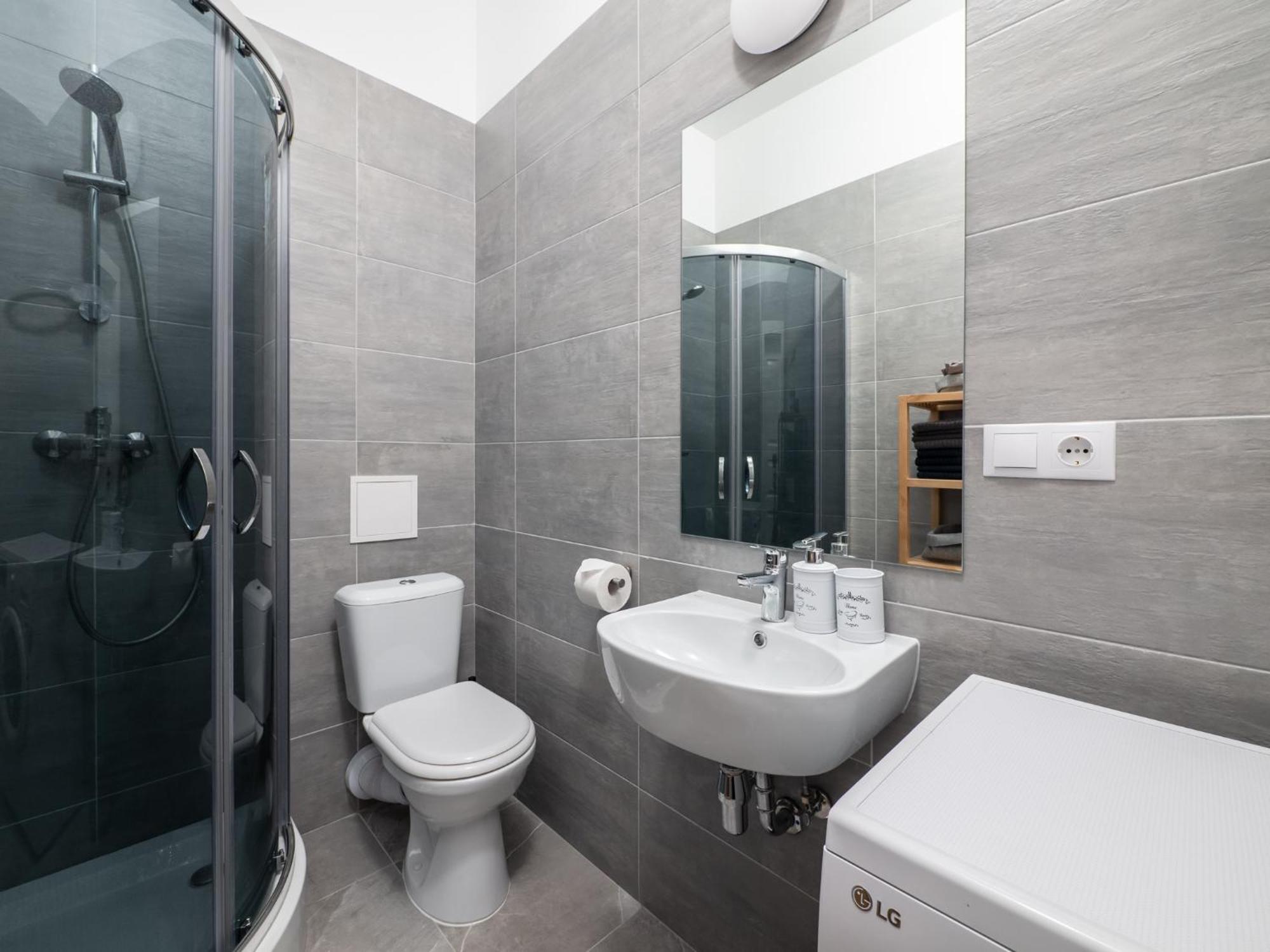 Quiet Former Library By Innorental Apartment Riga