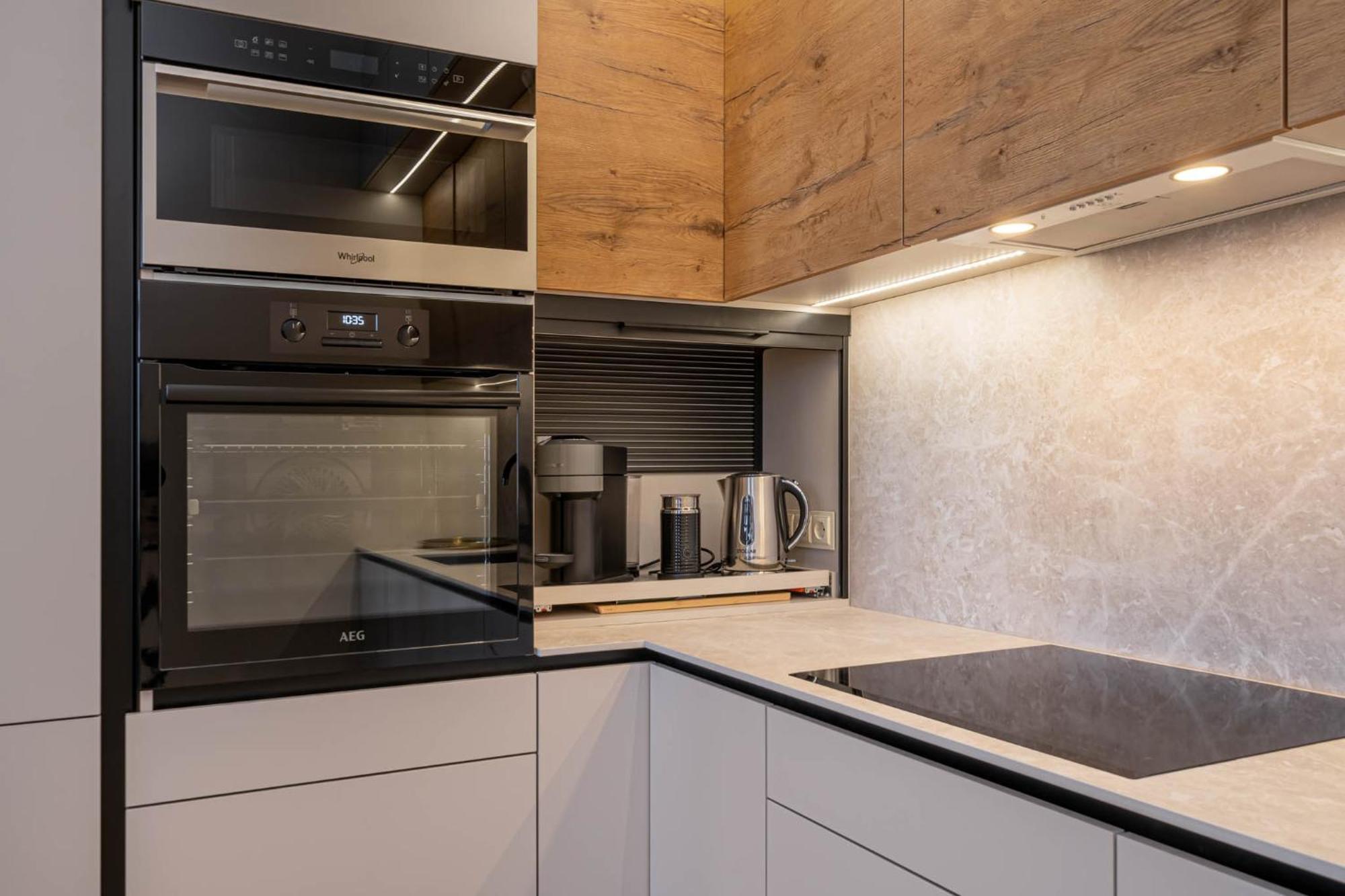 Apartment Quiet Minimalist By Innorental