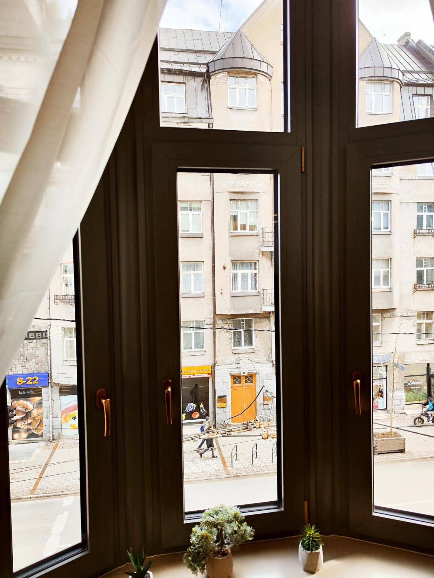 Huoneisto New Luxury In The Center *