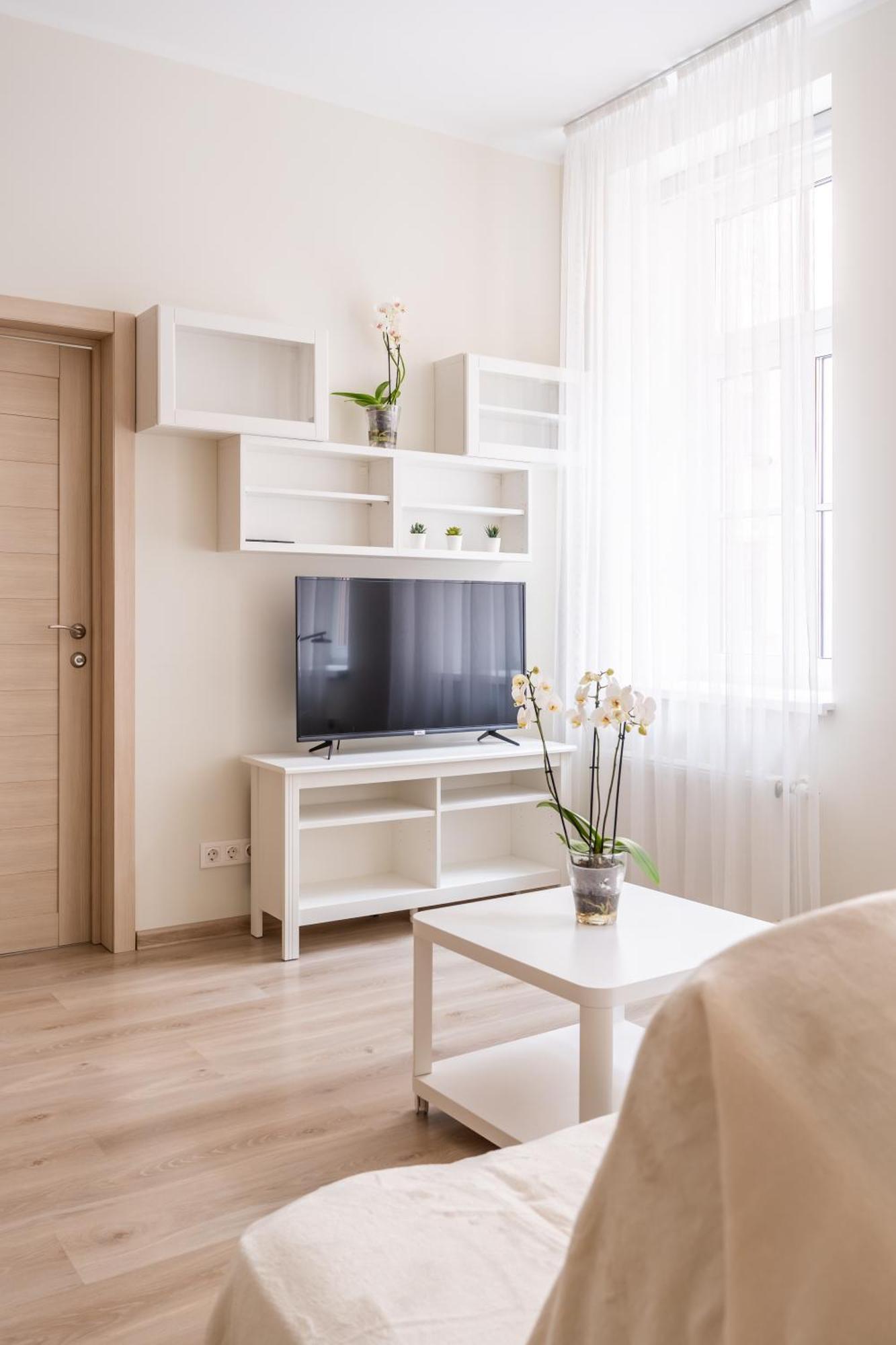 Apartment Spacious 73m2 Modern Flat In The Heart Of